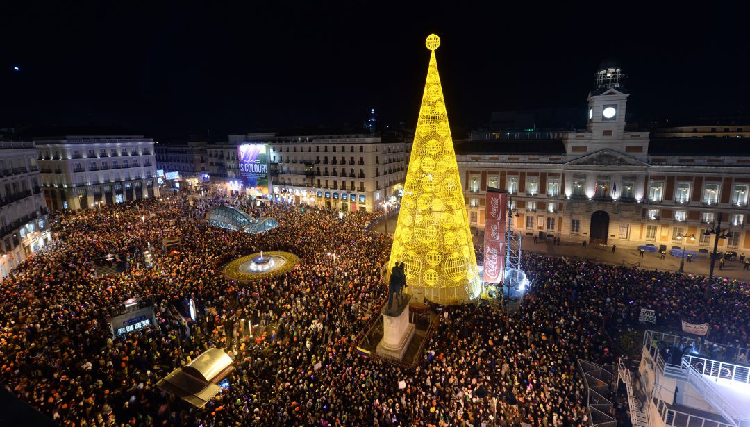 Bien educado Aburrir chasquido Madrid prohíbe celebrar en la Puerta del Sol las campanadas de Nochevieja |  Actualidad | Cadena SER