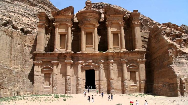Descubierto un nuevo monumento en Petra | Ciencia y tecnología | Cadena SER