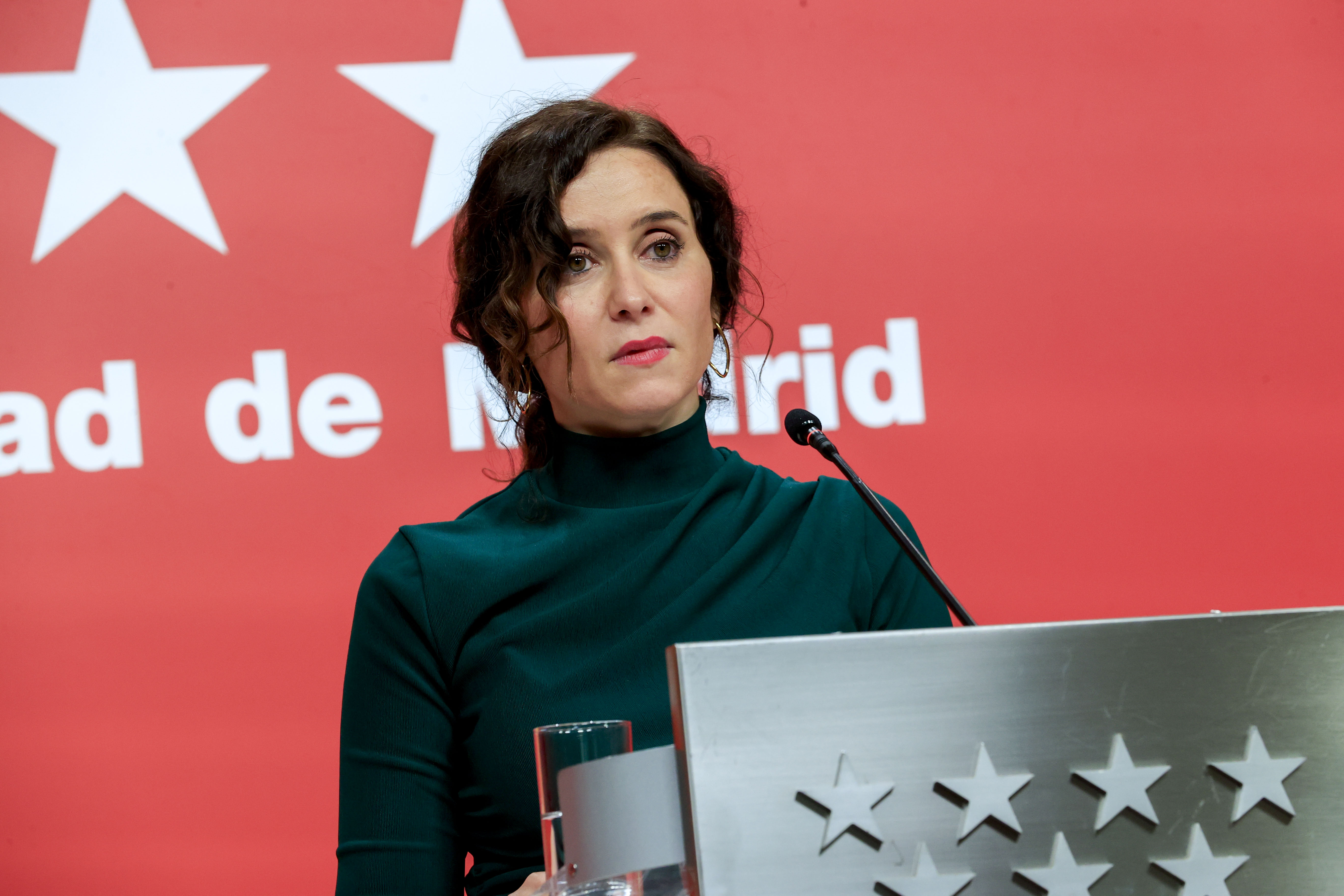 Ayuso deroga buena parte de las leyes trans y LGTBI de Madrid y elimina la  prohibición de las terapias de conversión en las personas trans |  Actualidad | Cadena SER