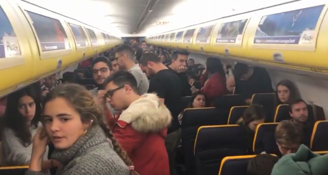 Ryanair hace trampas para encarecer los vuelos
