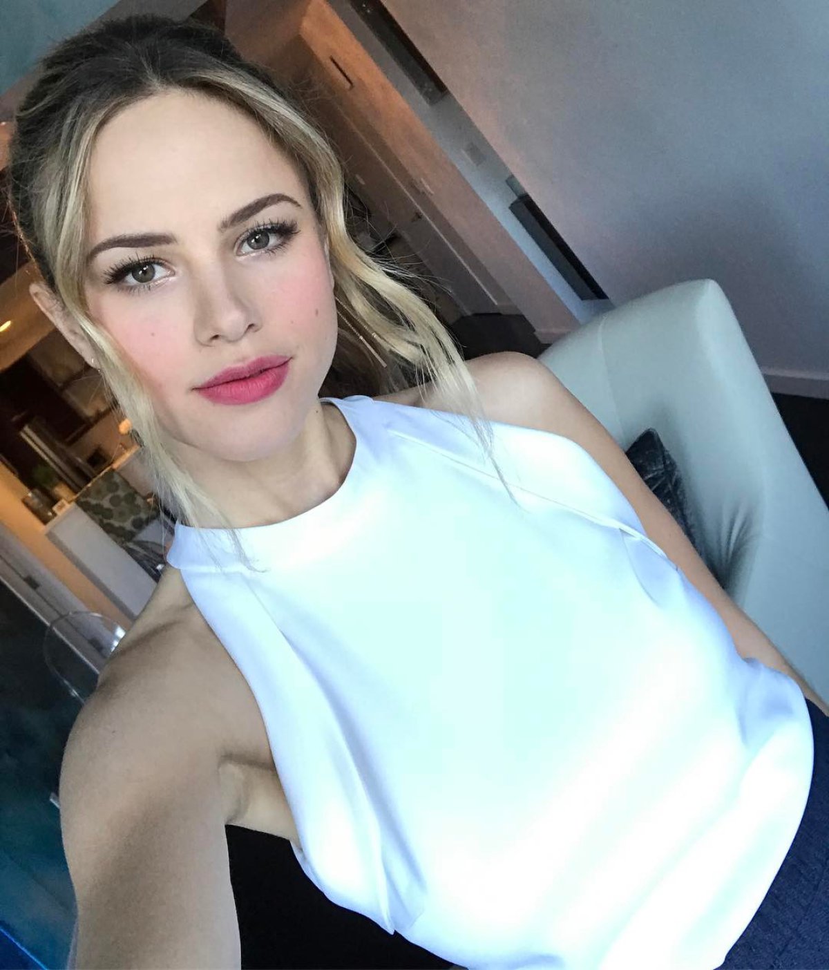 Halston Sage ¿Es esta actriz la nueva novia de Charlie Puth? | Galería |  LOS40