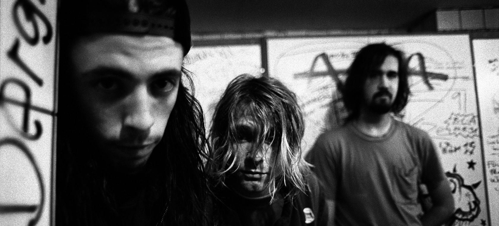 Salen a la luz fotos inéditas de un concierto de Nirvana 30 años