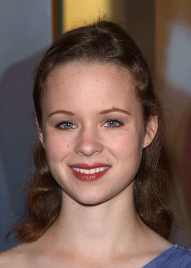 Thora Birch Belleza Americana Flash 25 Years Ago Today, “American