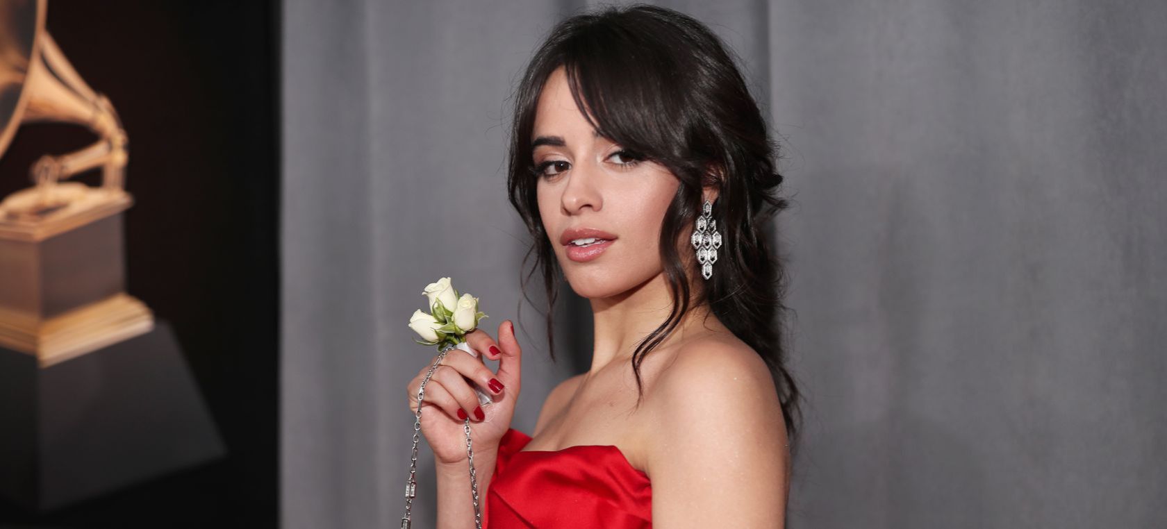 El incidente de Camila Cabello como telonera de Coldplay: “Casi se me sale  una tet*” | Música | LOS40