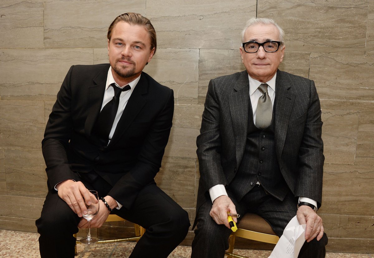 Leonardo DiCaprio (i) y el cineasta Martin Scorsese (d) en la National Board of Rebiew de 2014 en Nueva York