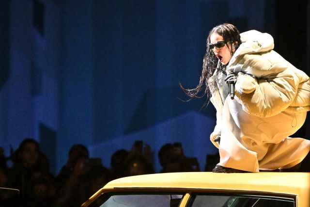 Louis Vuitton más Motomami que nunca: Rosalia protagoniza su show