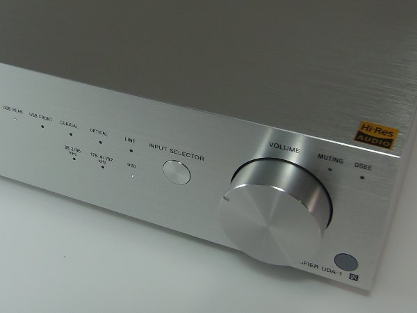 Amplifier with DAC UDA1: a very Qobuz effort from Sony for