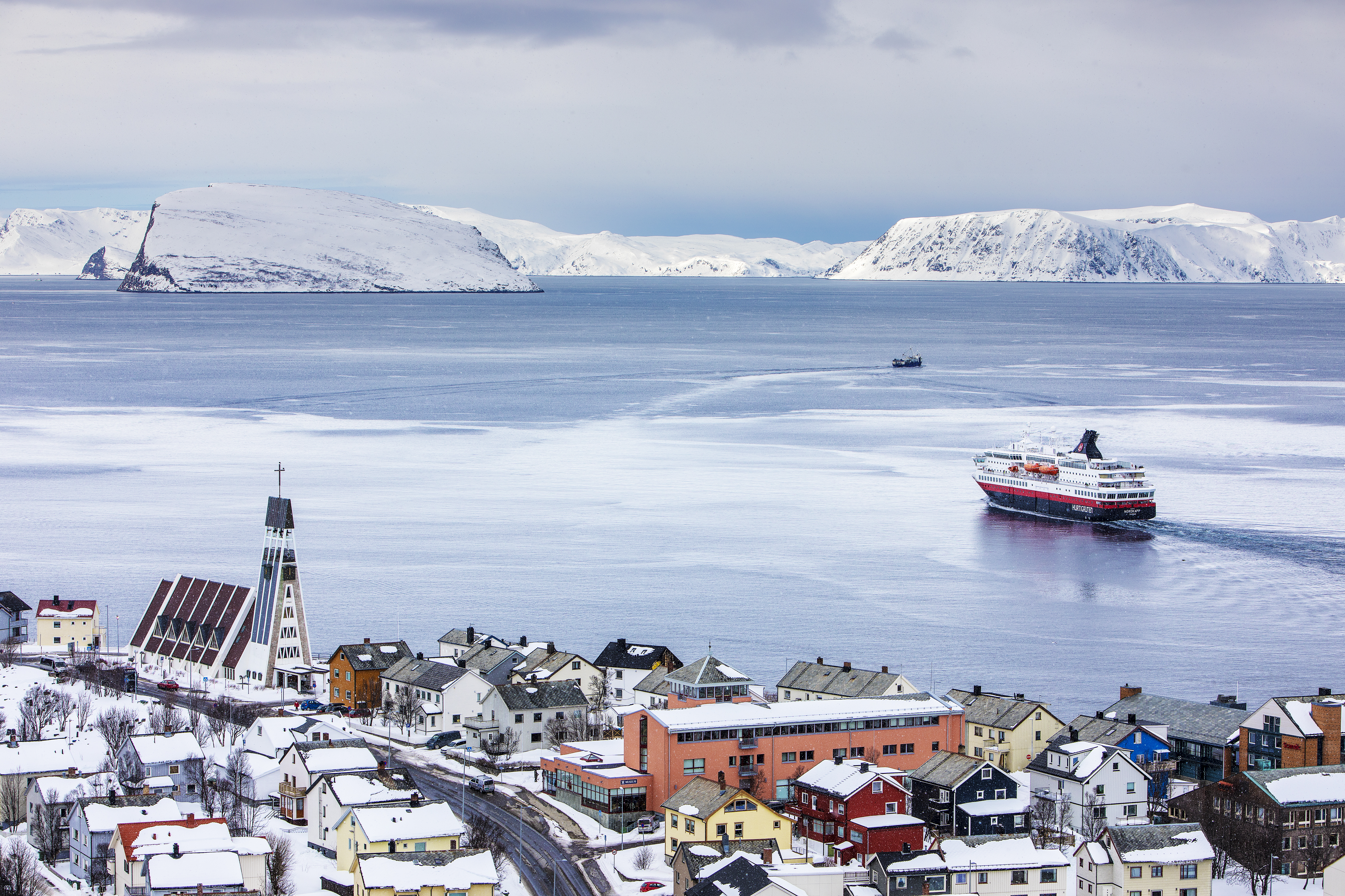 Hammerfest kommune ber om at en ulovlig liste med navnene på dem som er koronasmittet i kommunen ikke deles på nettet.