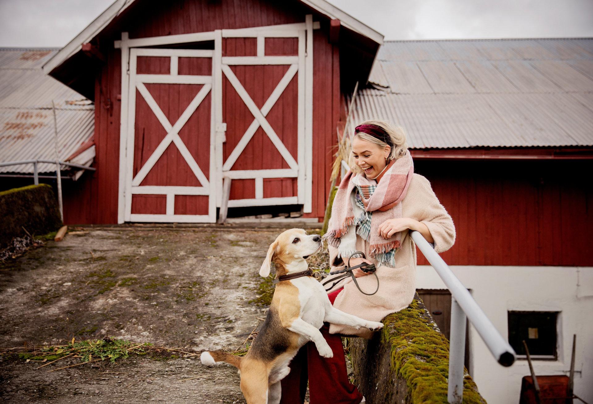 Camilla Botilsrud Sagen har ikke alltid snakket så bred solung som hun gjør nå. – Jeg kommer fra ei lita bygd, og dialekten vår har blitt pirka veldig på, gjort narr av og sett ned på. Vi har en lavstatusdialekt, og folk i 2020 sliter tydeligvis med å akseptere den.