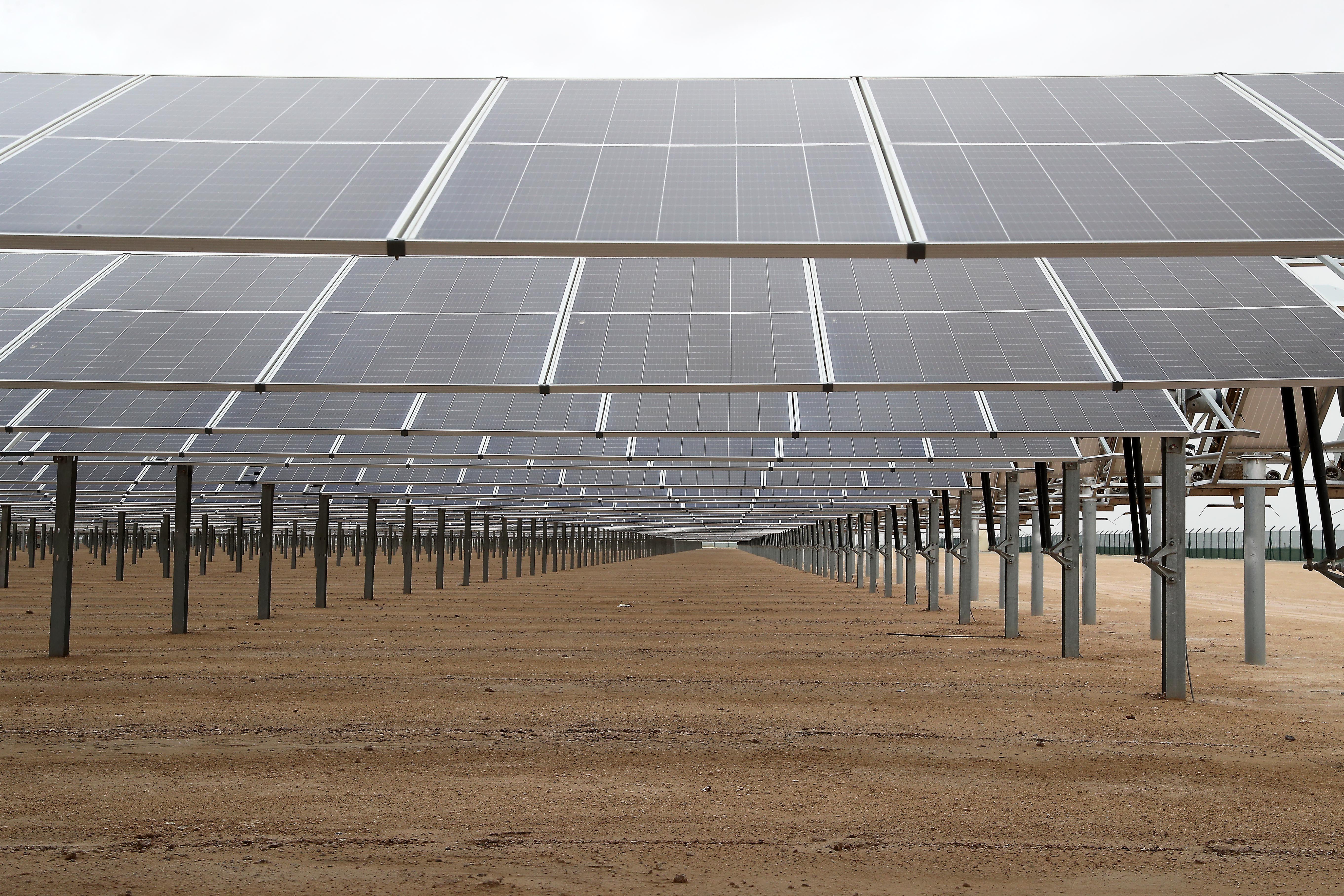 Al Maktoum Solar Park Breaks Two Guinness World Records - Asian Lite UAE