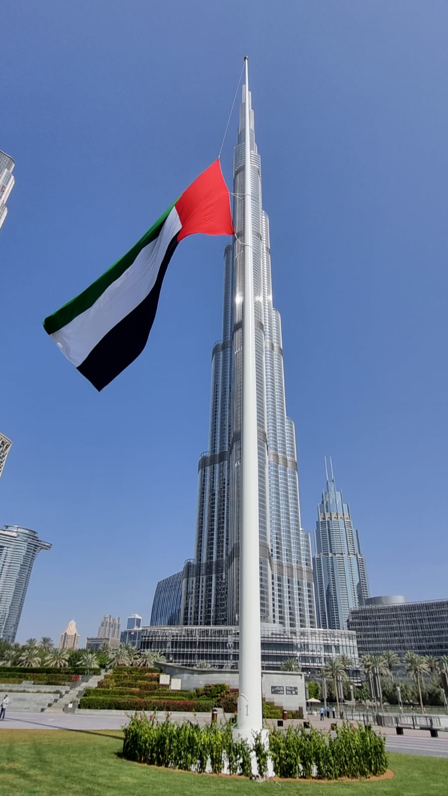 Flag Base in Dubai Abu-Dhabi UAE