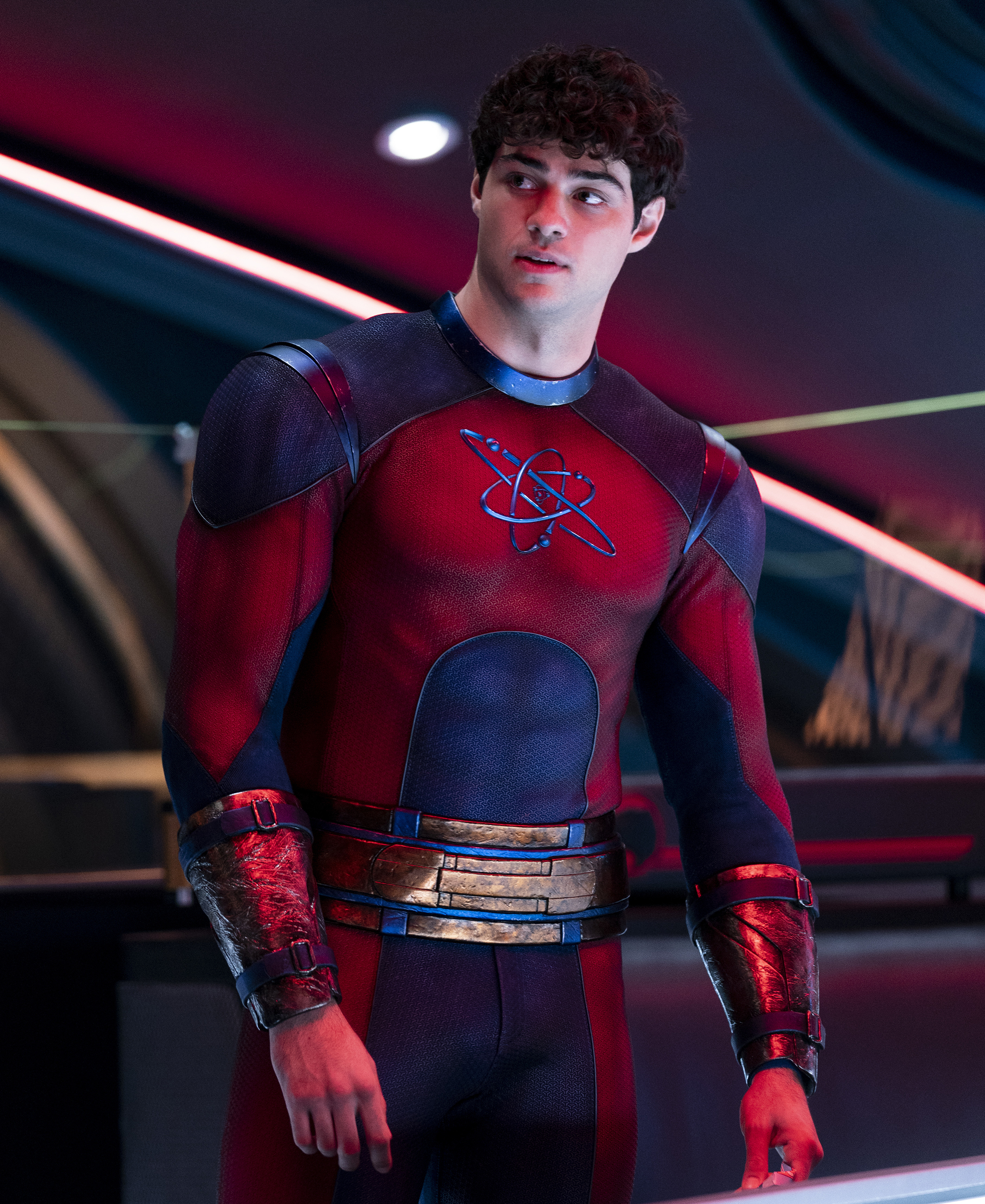 Who Is Noah Centineo's 'Black Adam' Hero Atom Smasher? – The Hollywood  Reporter