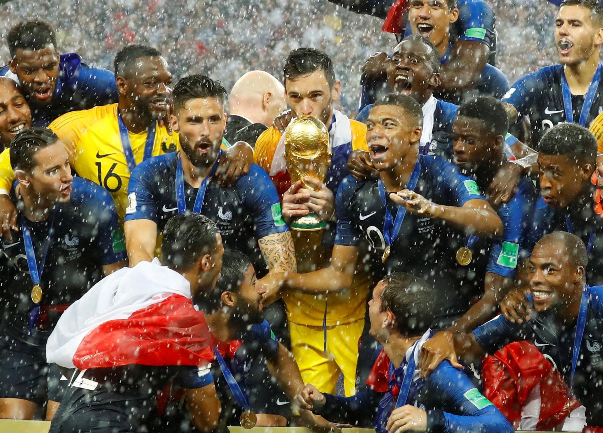 France crowned 2018 FIFA World Cup champions, beating Croatia 4 - 2