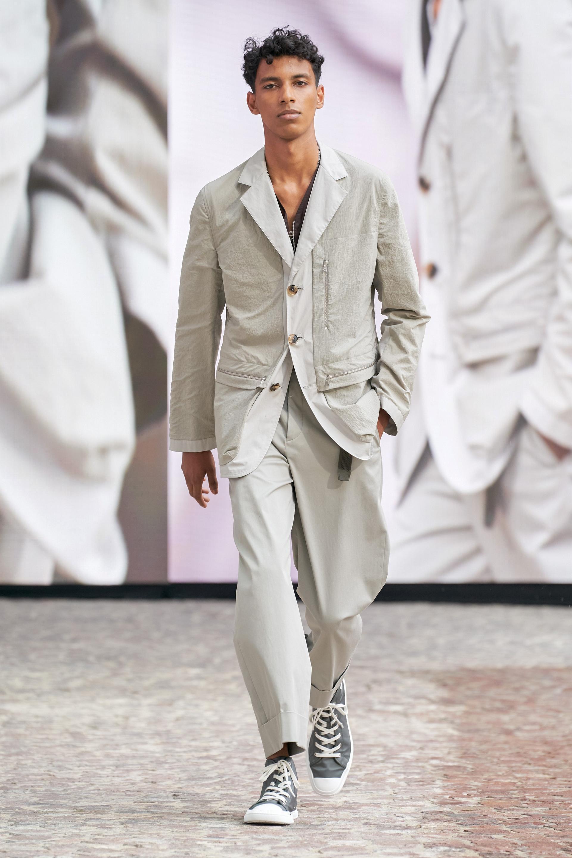 Louis Vuitton Denim Bling two piece Suit #fashion #louisvuitton 