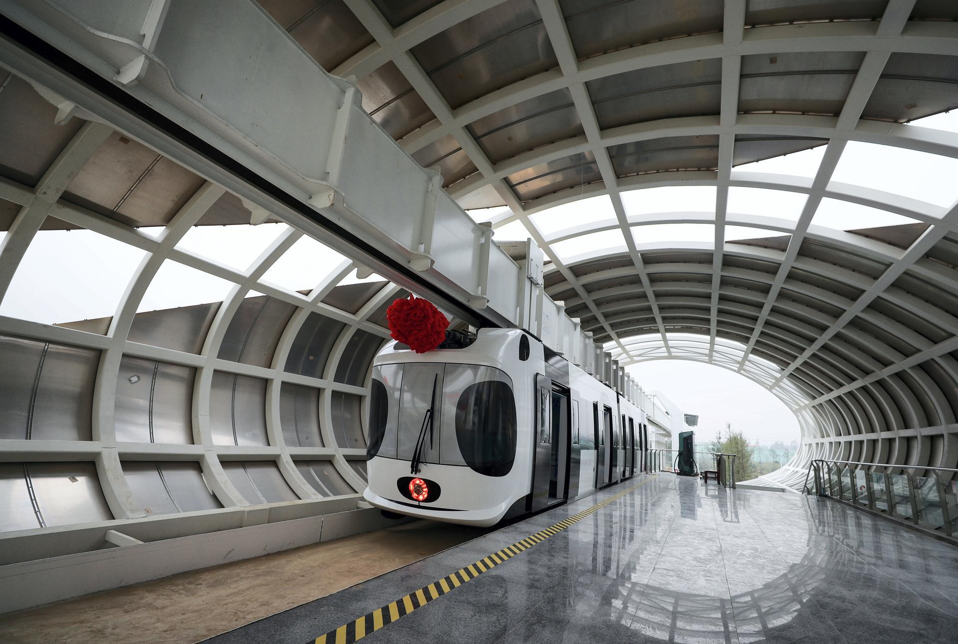 Dubai to explore 'sky rail' with Chinese company behind panda express