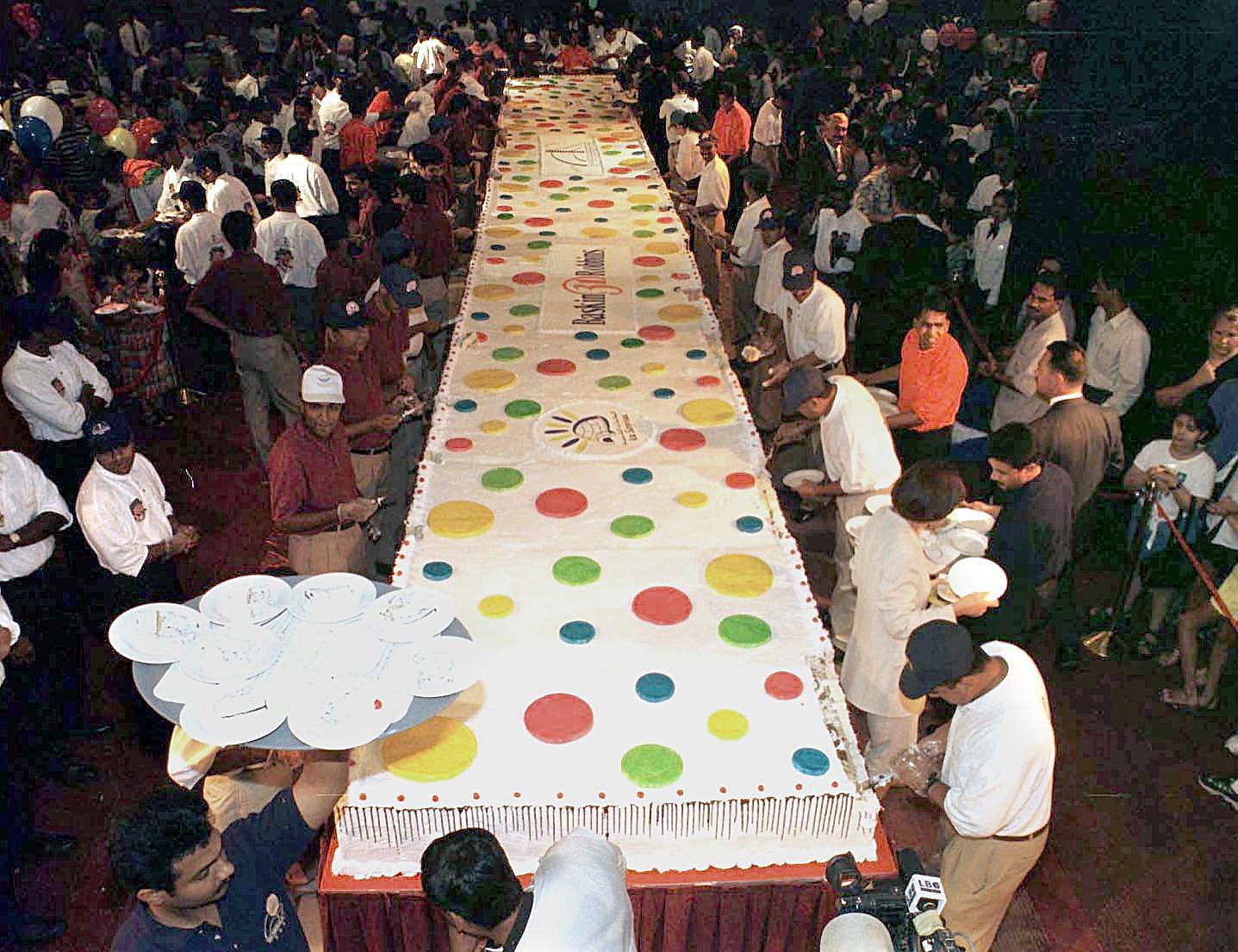 In Honor of National Dessert Day, 10 World Record–Setting Treats