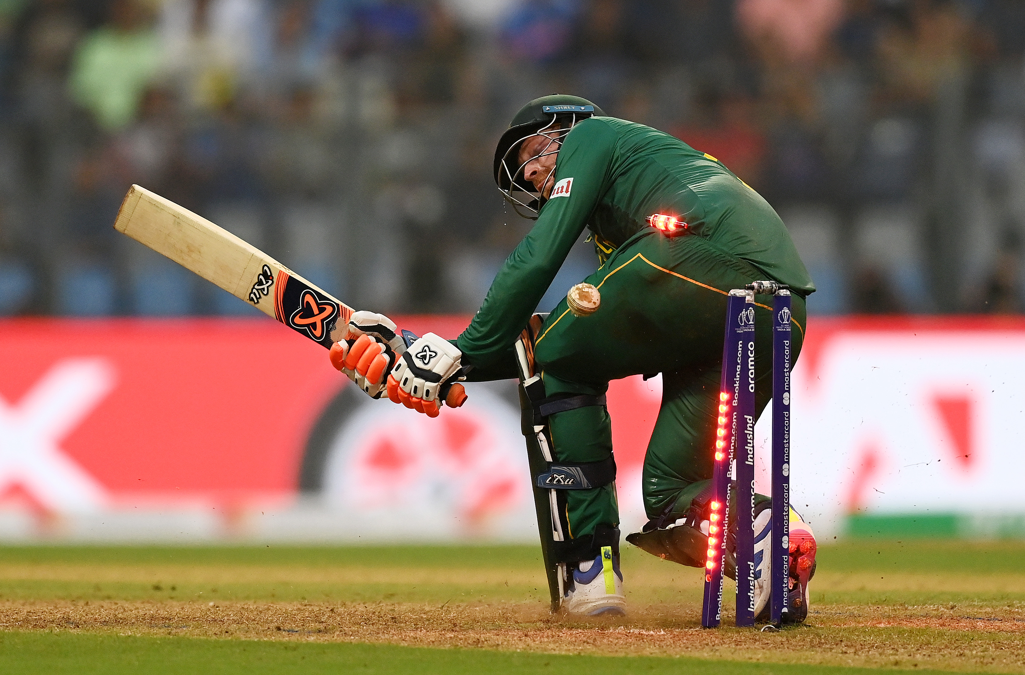 England call up Brydon Carse to World Cup squad to replace leading  wicket-taker Reece Topley, with the seamer ruled out for the rest of the  tournament after breaking his finger