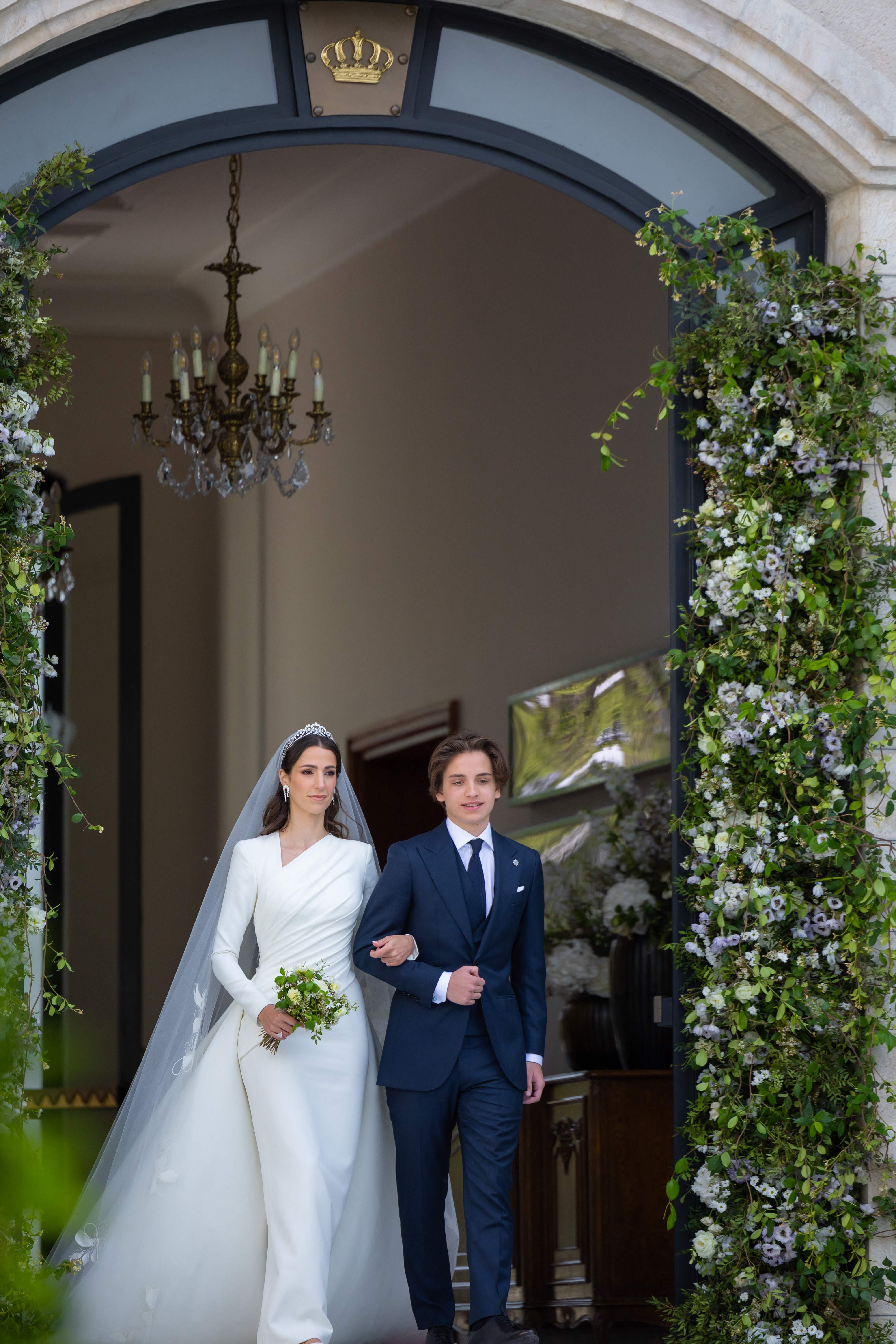 Lebanese designer Elie Saab made bridal gown for Jordanian royal wedding