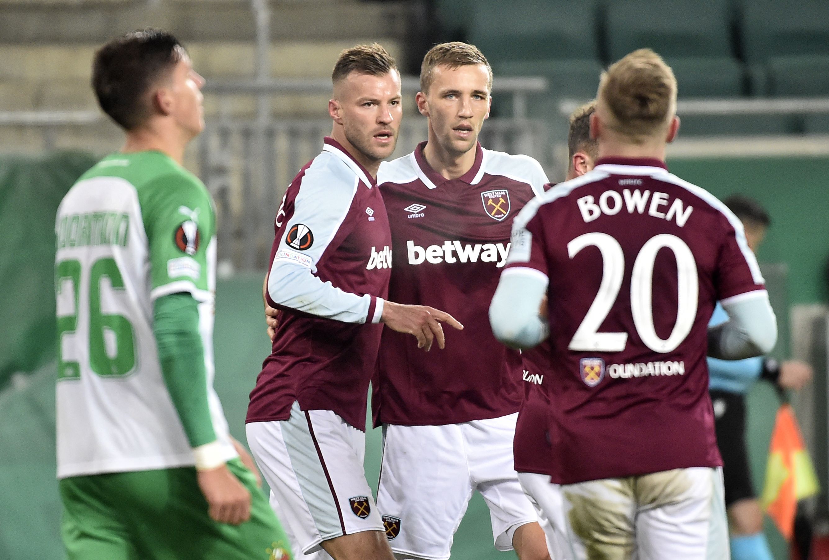 West Ham player ratings vs Rapid Vienna as Mark Noble and Andriy