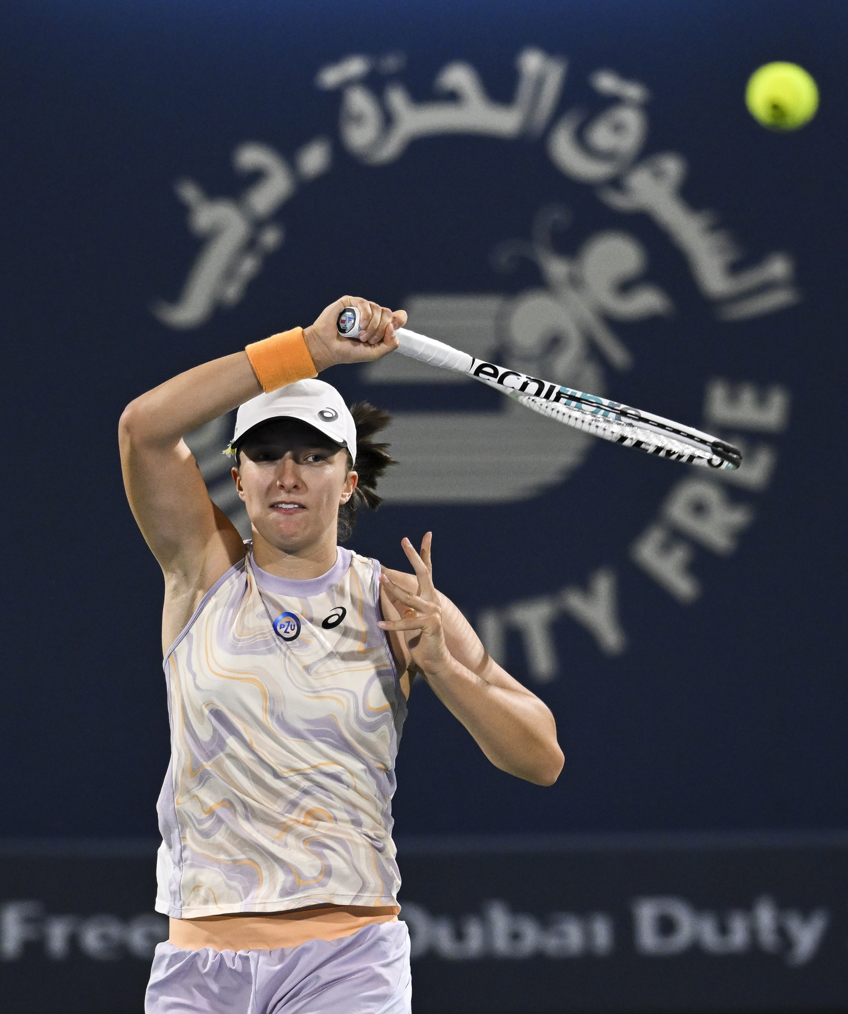 WTA Tour news: Barbora Krejcikova stuns World No 1 Iga Swiatek to clinch  Dubai crown