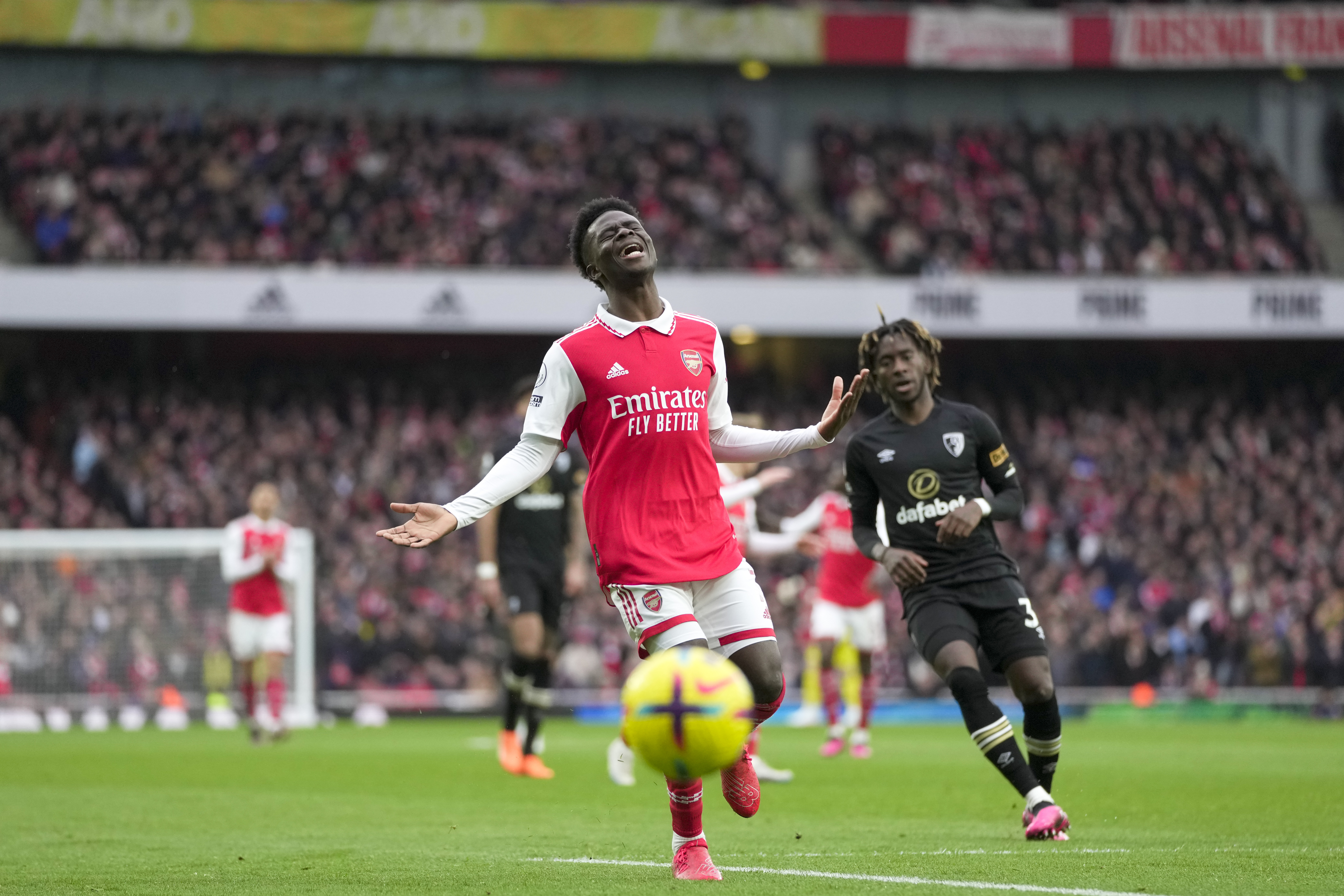 Arsenal vs Bournemouth: Reiss Nelson injury time goal give Gunners victory  for Emirates stadium - BBC News Pidgin