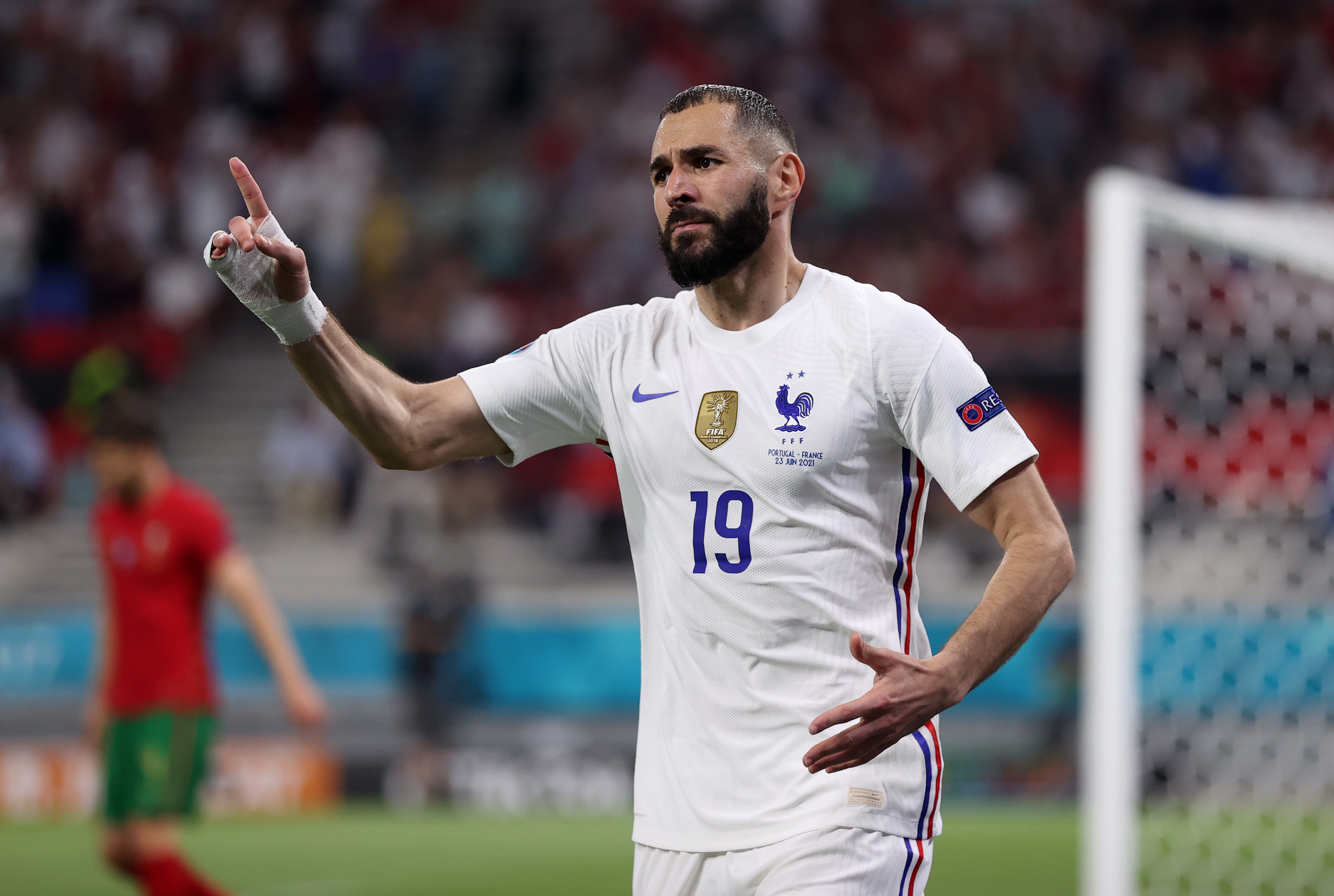 French senator demands footballer Karim Benzema lose citizenship over  Muslim Brotherhood claim – POLITICO