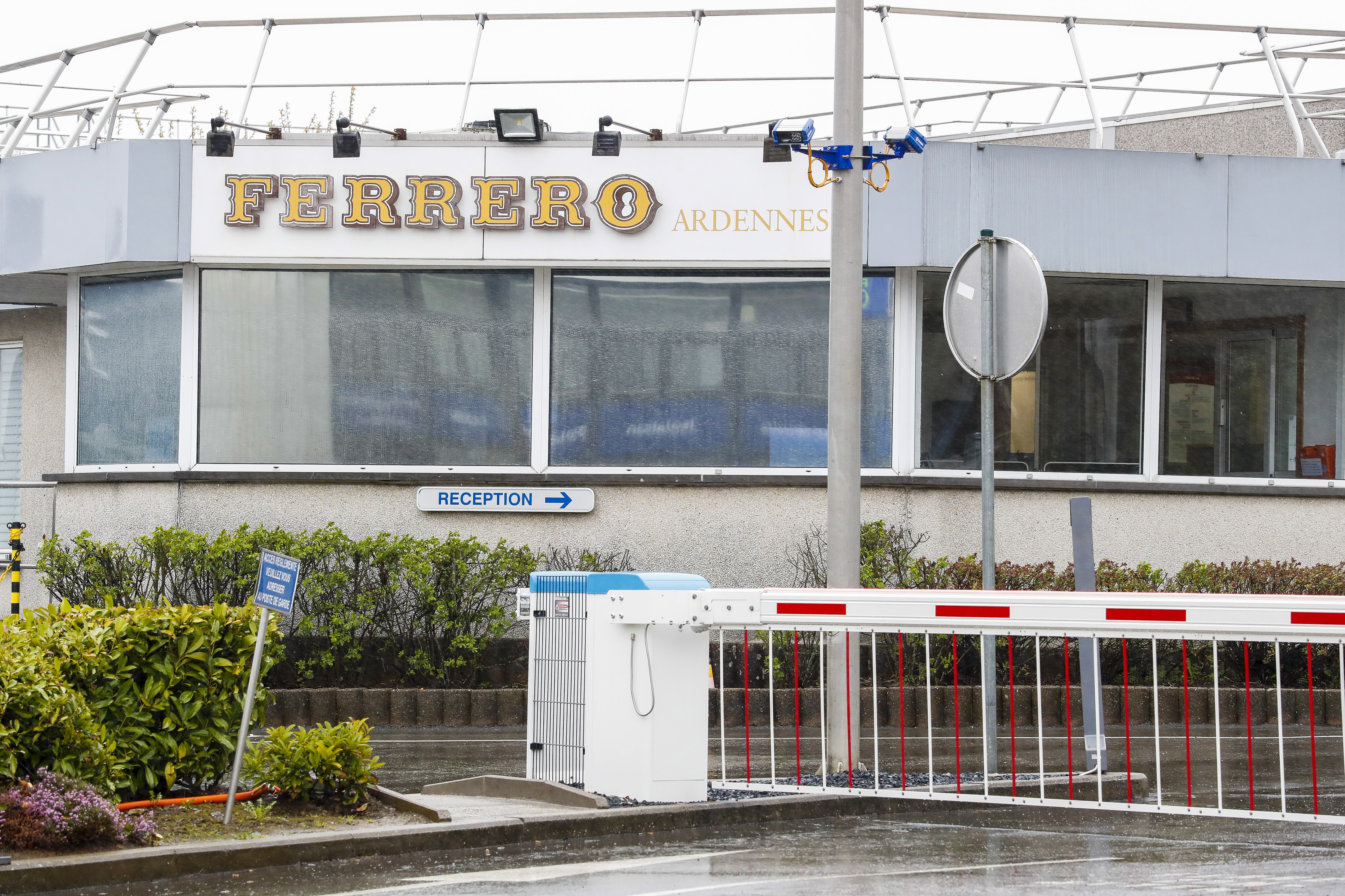 Ovetti Kinder e salmonella, Ferrero: Ritirate 3.000 tonnellate in