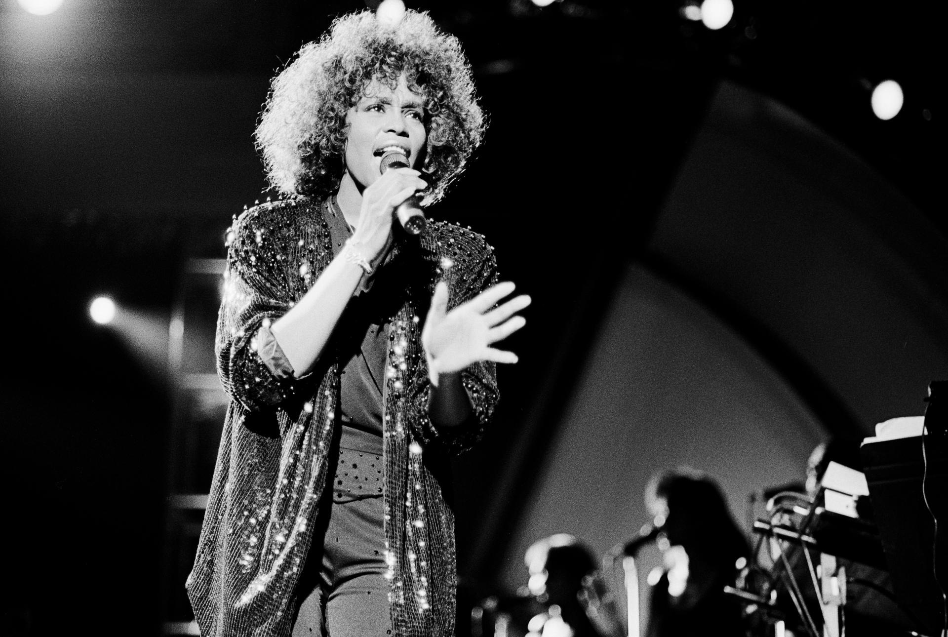 Whitney Houston's Estate & Legacy: Can Primary Wave Transform It? –  Billboard