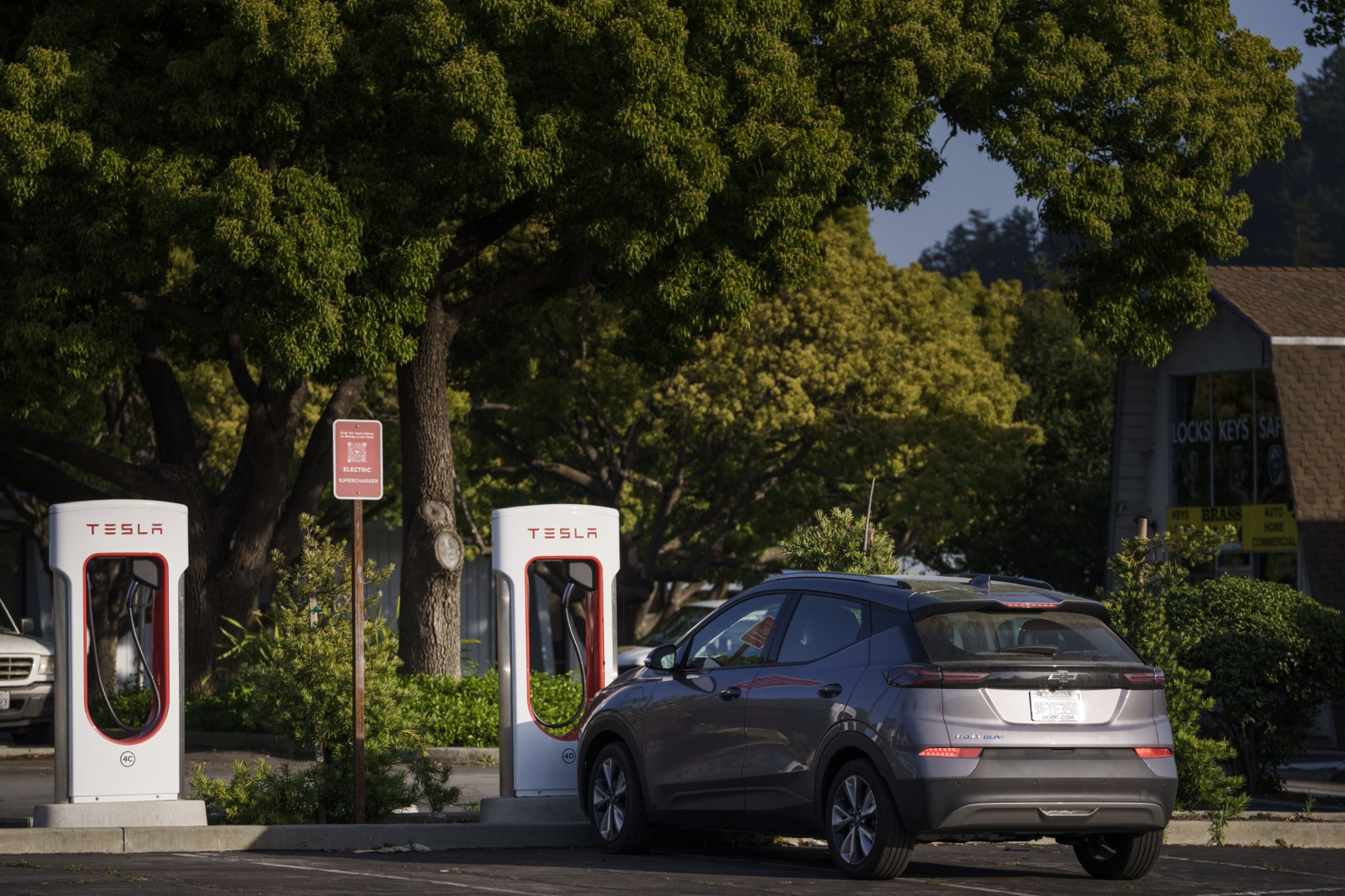 Tesla supercharger store account