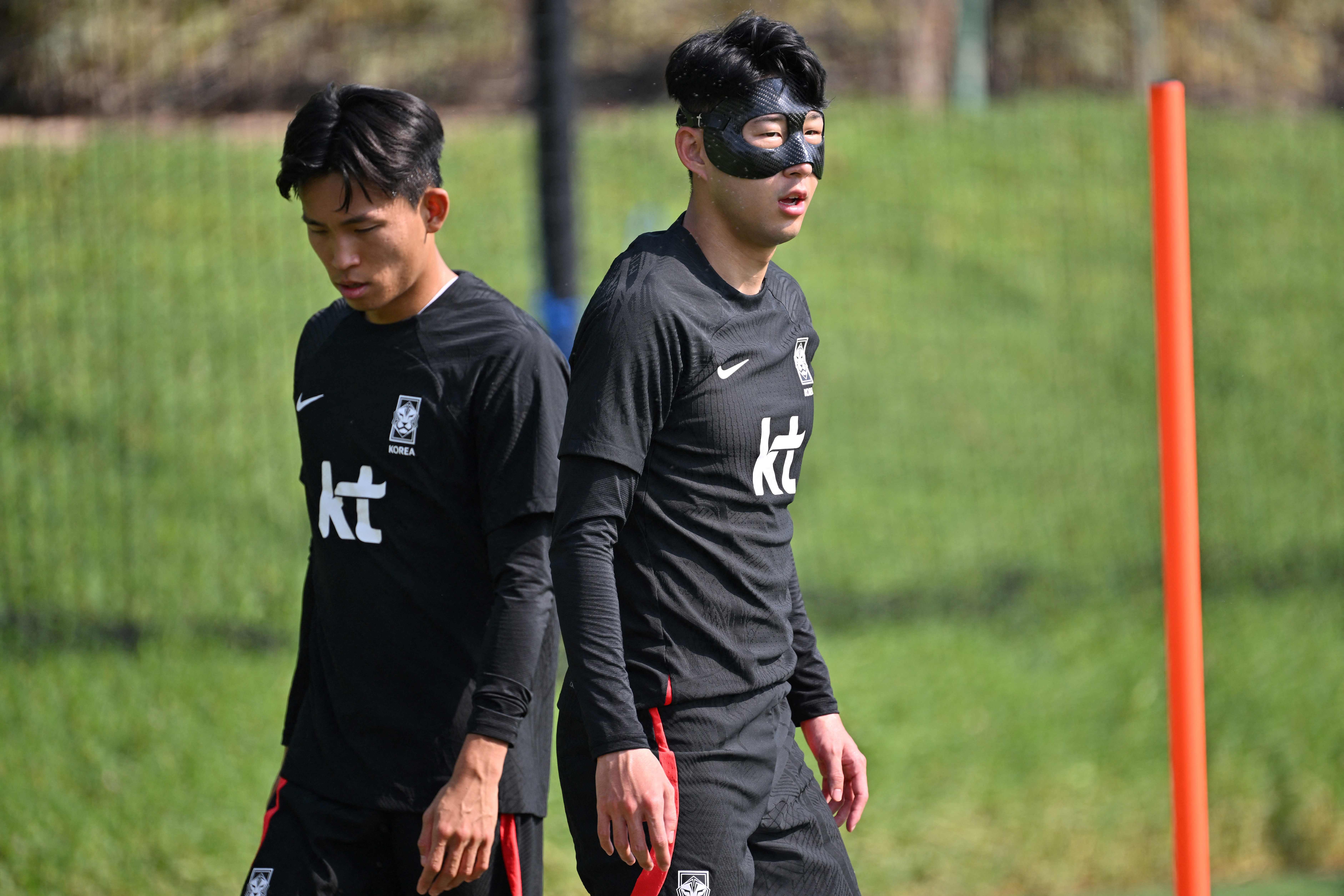Tottenham ace Son Heung-min spotted wearing a mask as South Korea face  Uruguay at World Cup 
