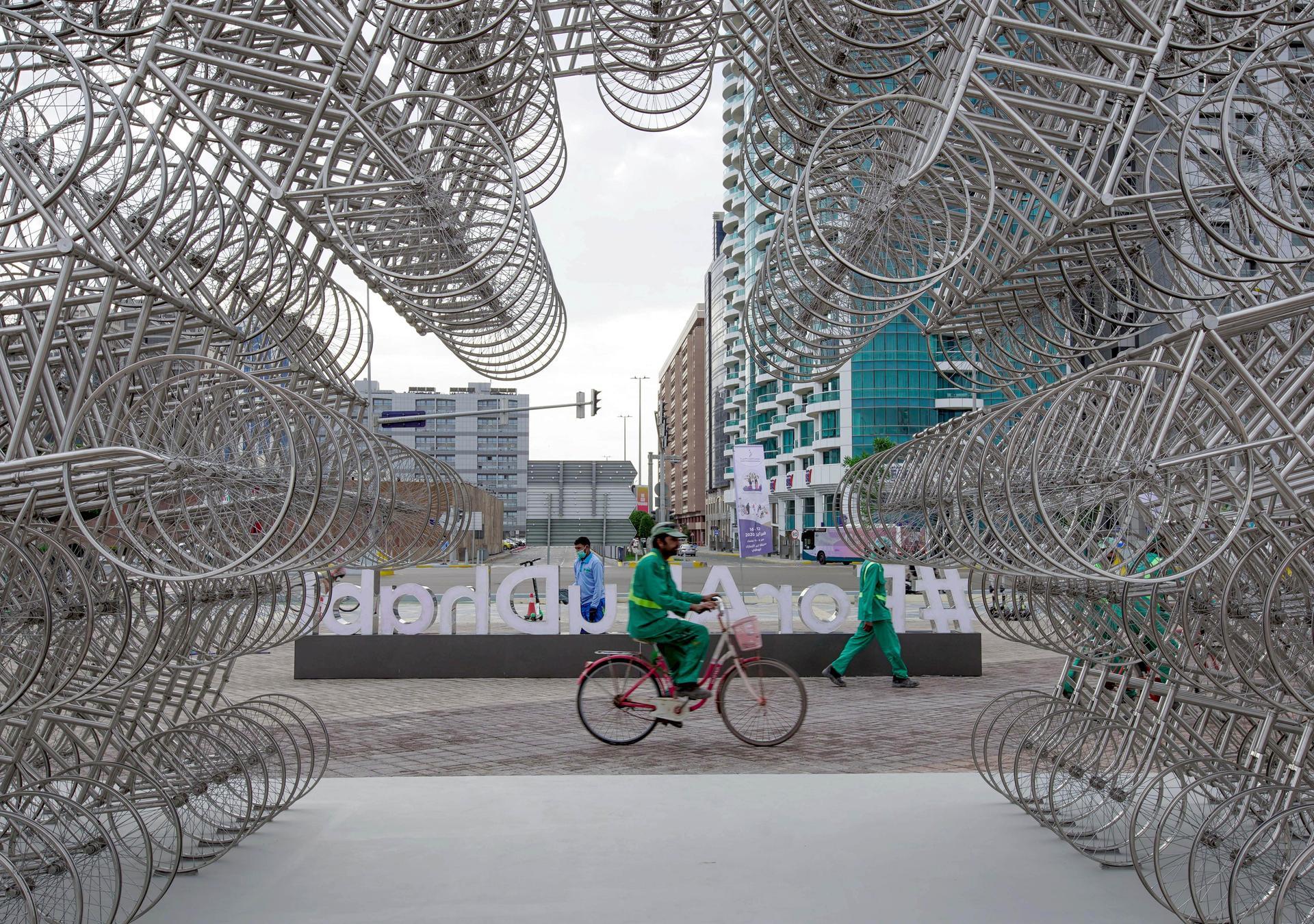 Ai weiwei bike online sculpture