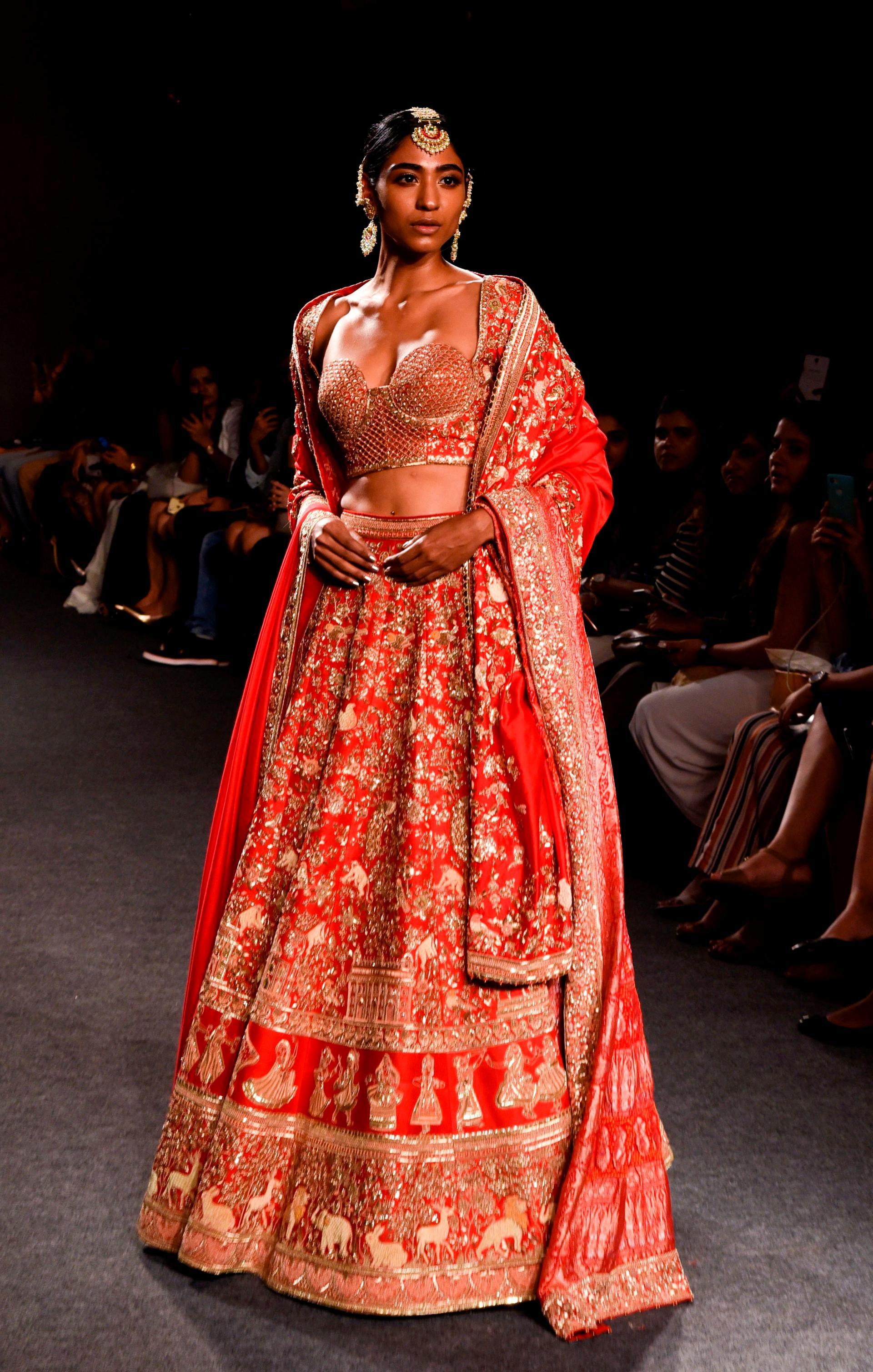9 Best Bridal Wear Pieces From FDCI X Lakme Fashion Week 2022 :: Khush Mag