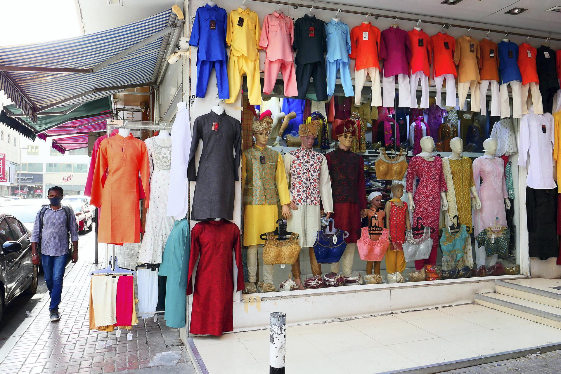 Meena Bazaar Shopping Sanasafinaz Bridal Lehenga Indian Maxi - Fancy  Dresses Home Delivery Available - YouTube