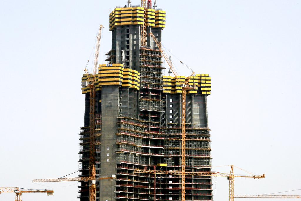 Construction on Jeddah Tower resumes after 5-year hiatus