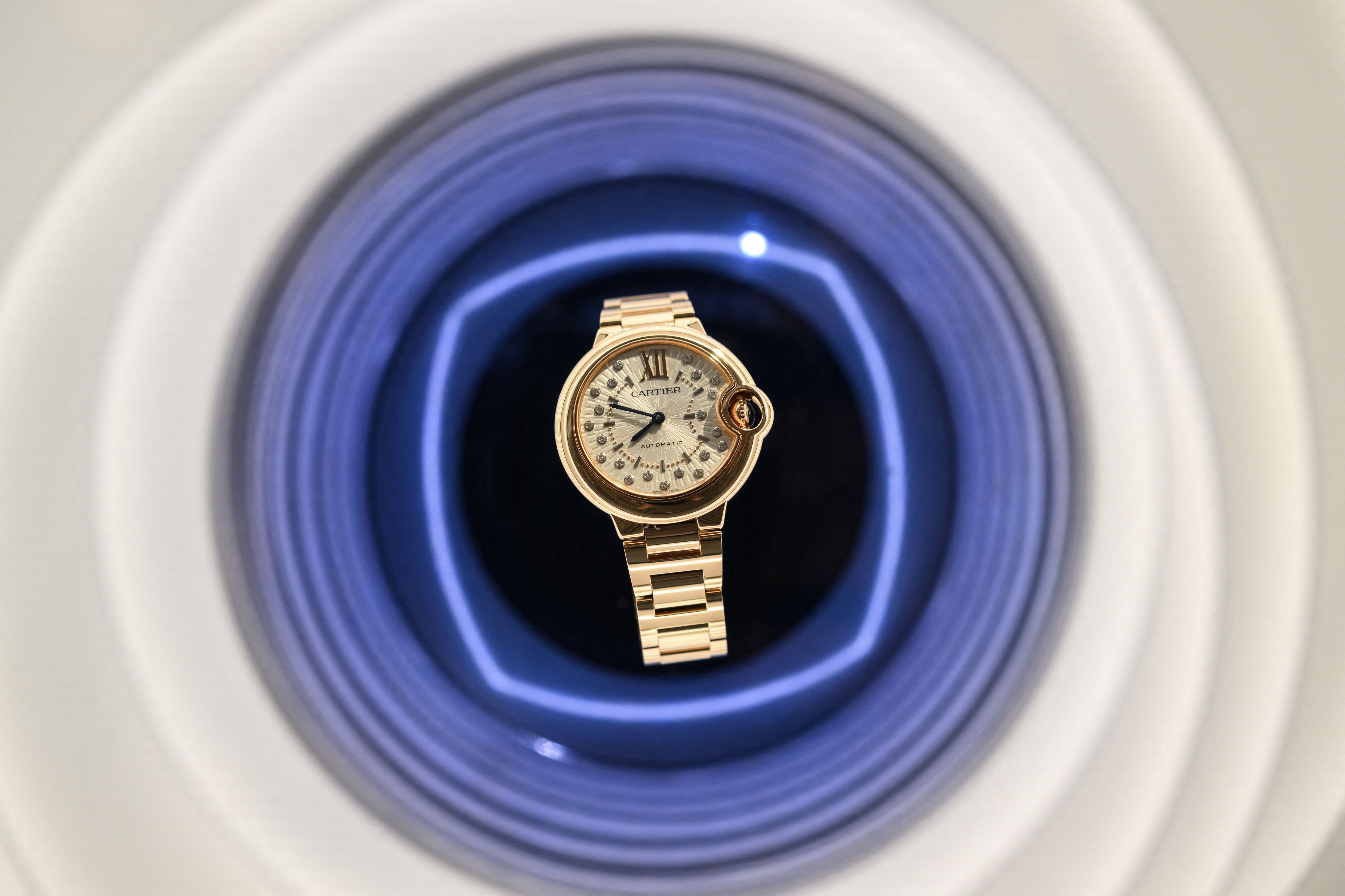 Omega, Rolex watch demand booms despite rising prices, Retail News, ET  Retail