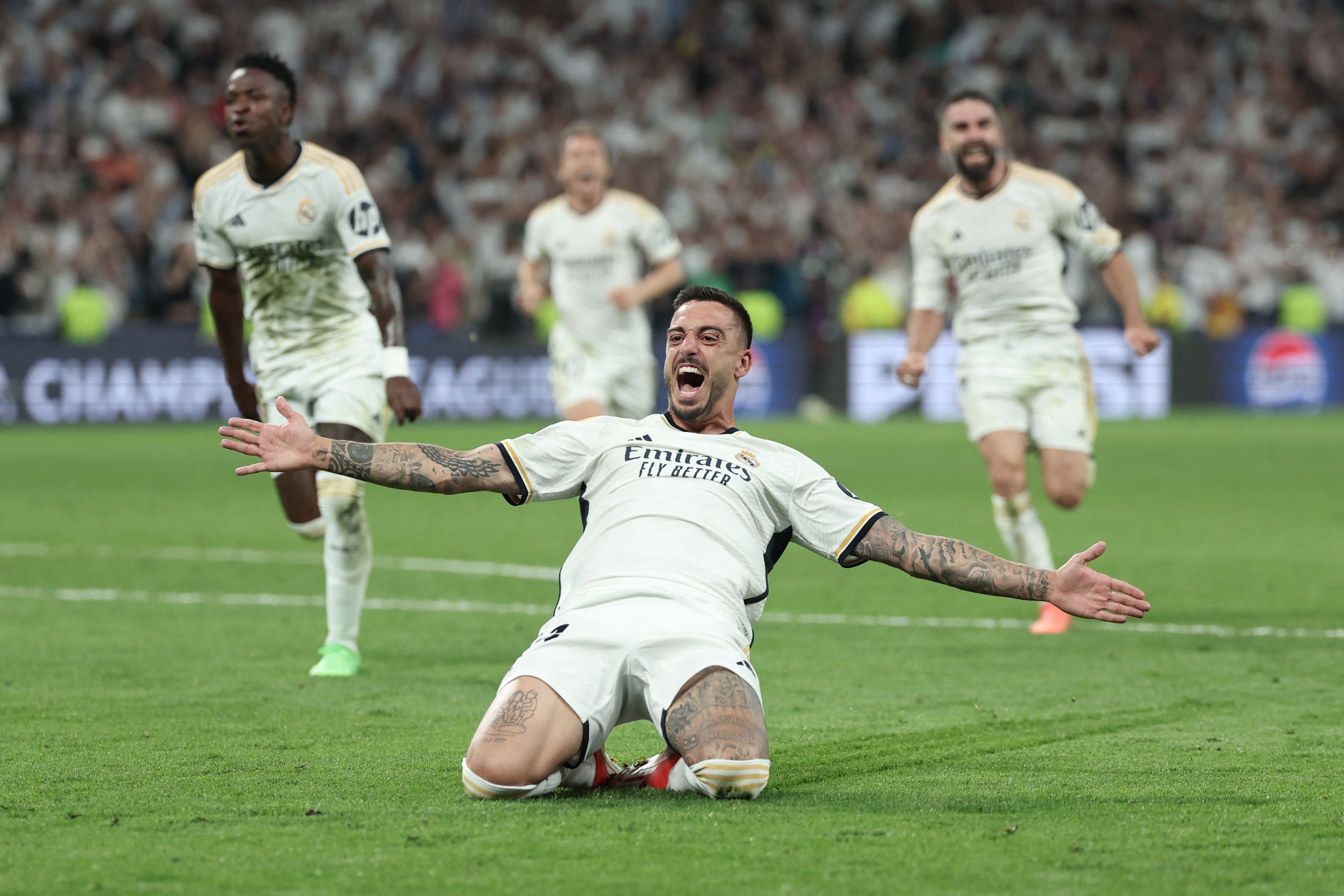 Champions League Takeaways: Benzema and Lewandowski prove age is