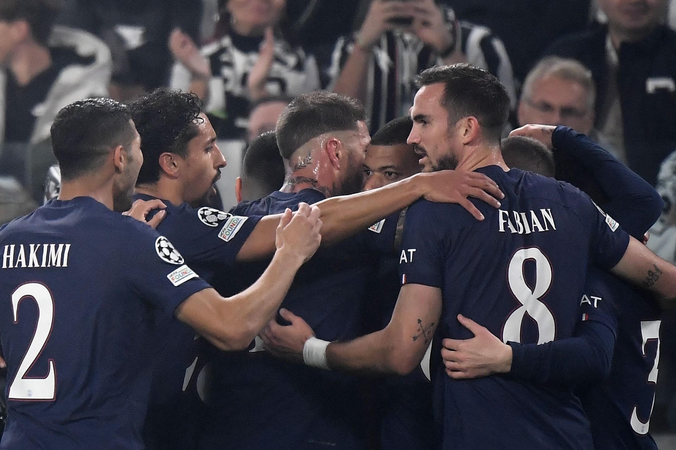 Paris Saint-Germain defeat Juventus in Turin, miss out on top spot in Group  H