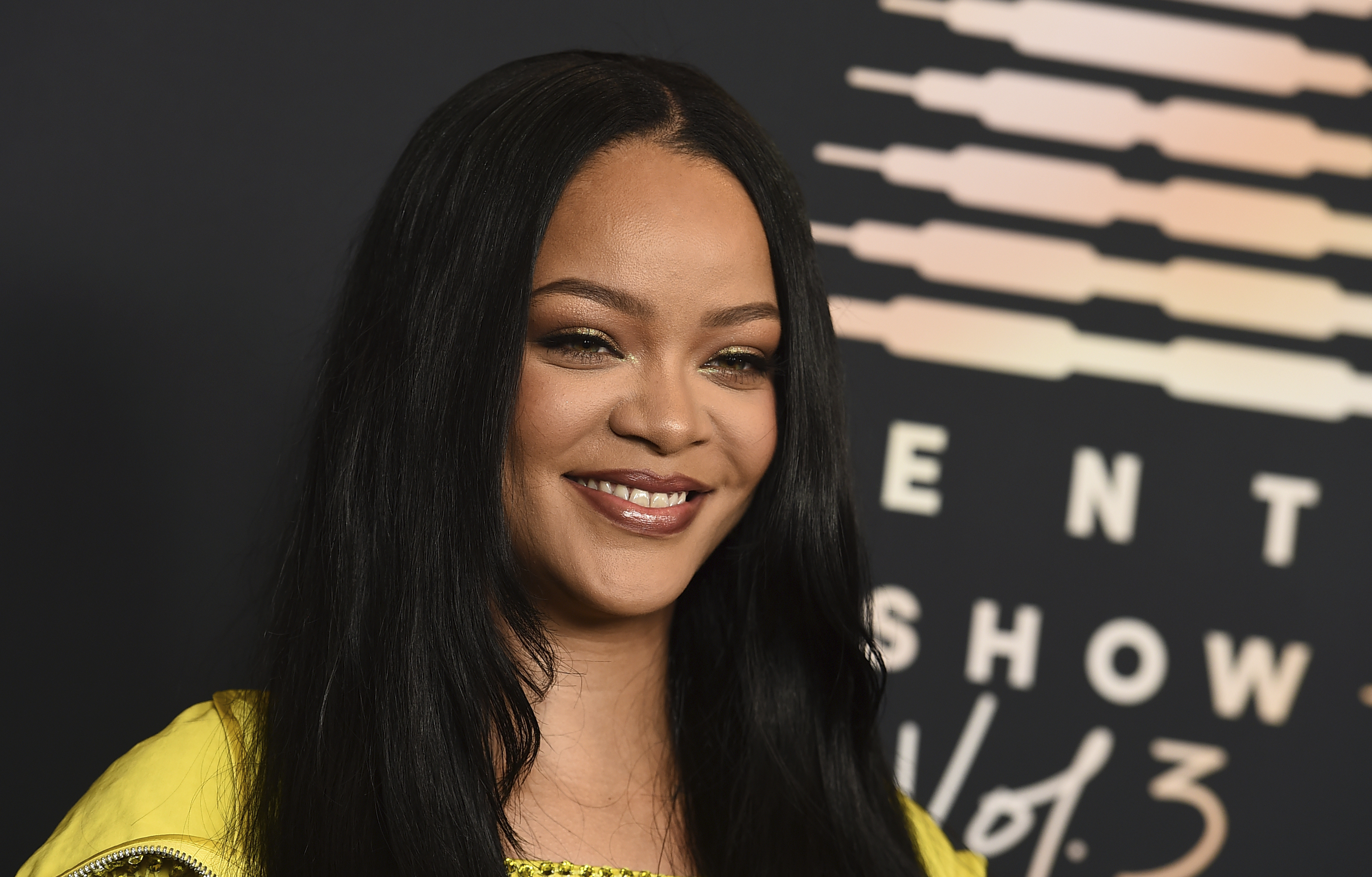 Rihanna Is Now World's Richest Female Musician As Forbes Officially  Declares Her A Billionaire