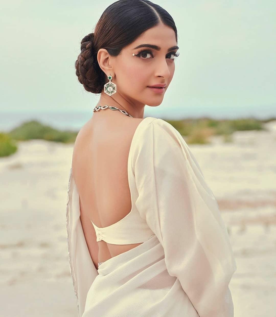 Bollywood star Sonam Kapoor jets into Abu Dhabi to launch