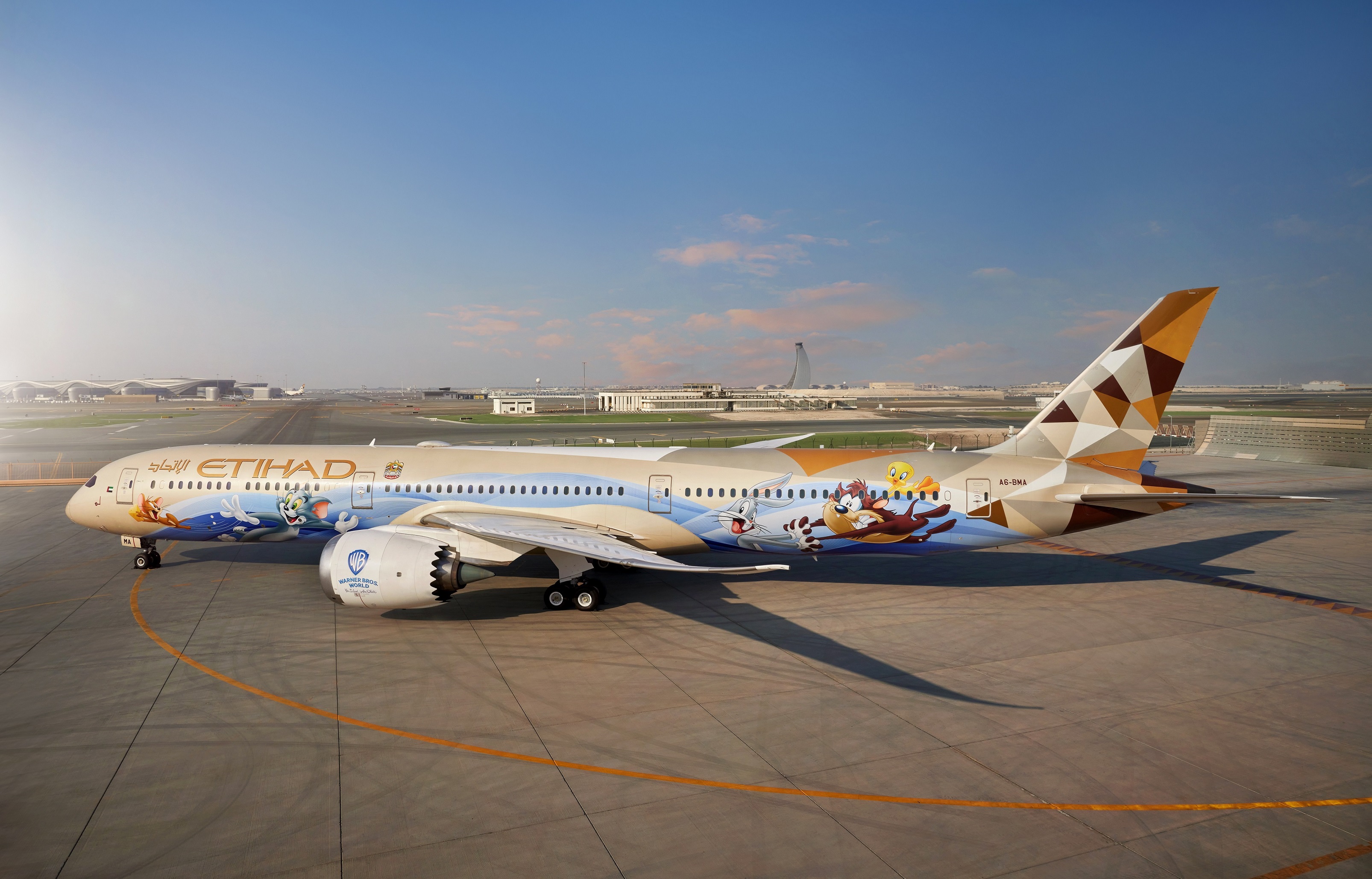 Etihad Airways unveils world's first Warner Bros aircraft in