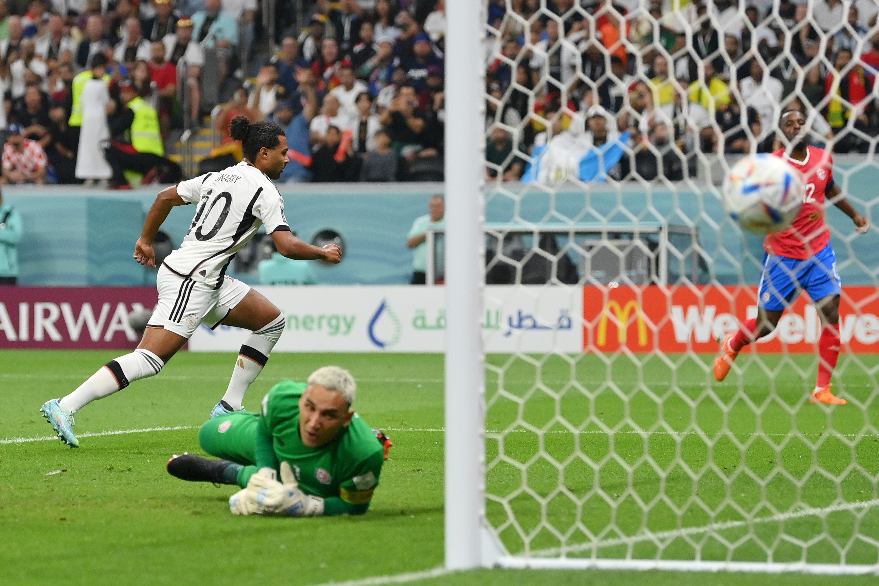 Germany crashes out of World Cup despite 4-2 win over Costa Rica