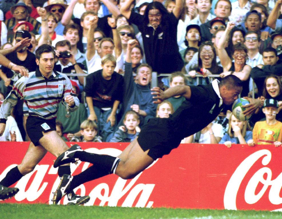 Photo Rugby Jonah Lomu All Blacks - Action - Années 90 - Neuf