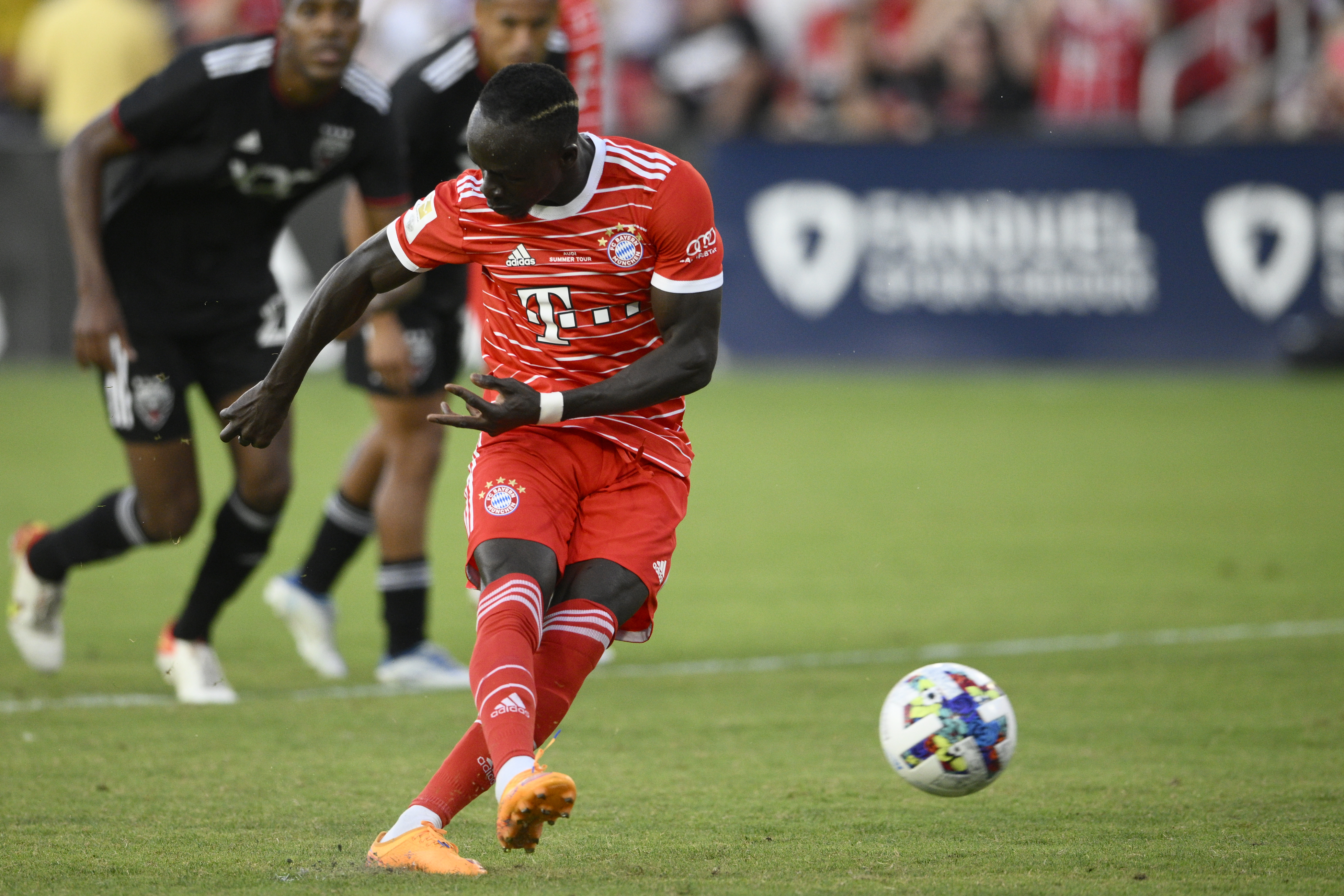 Football: Soccer-Mane, De Ligt score on pre-season debuts as