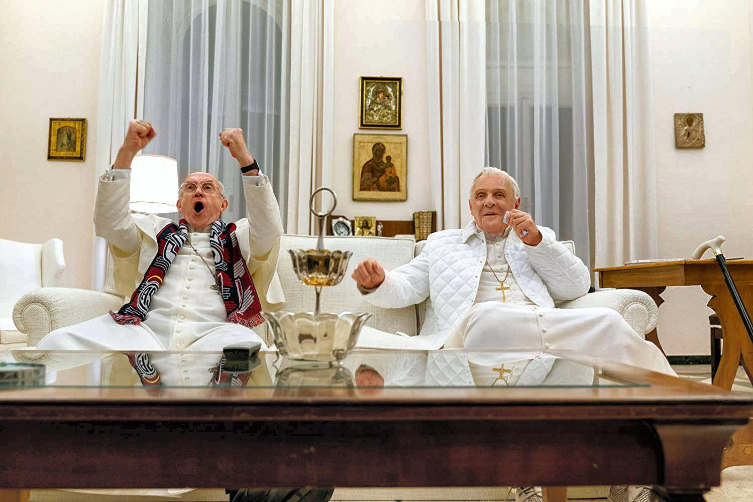 redde Stifte bekendtskab tapet Review: Anthony Hopkins and Jonathan Pryce shine in Netflix's 'The Two Popes '