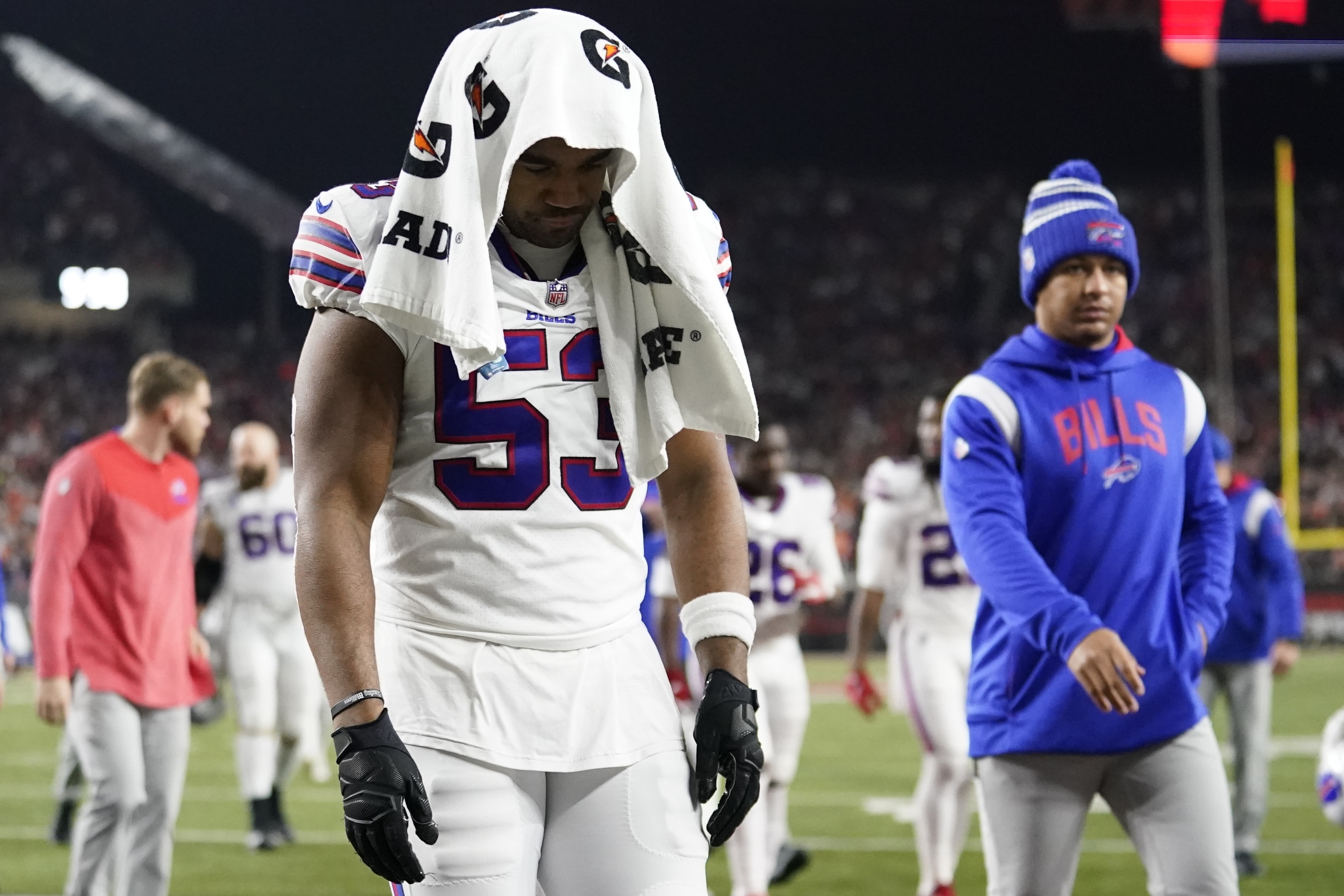 Damar Hamlin Hospitalization: NFL Announces Buffalo Bills and Cincinnati  Bengals Game Won't Resume This Week