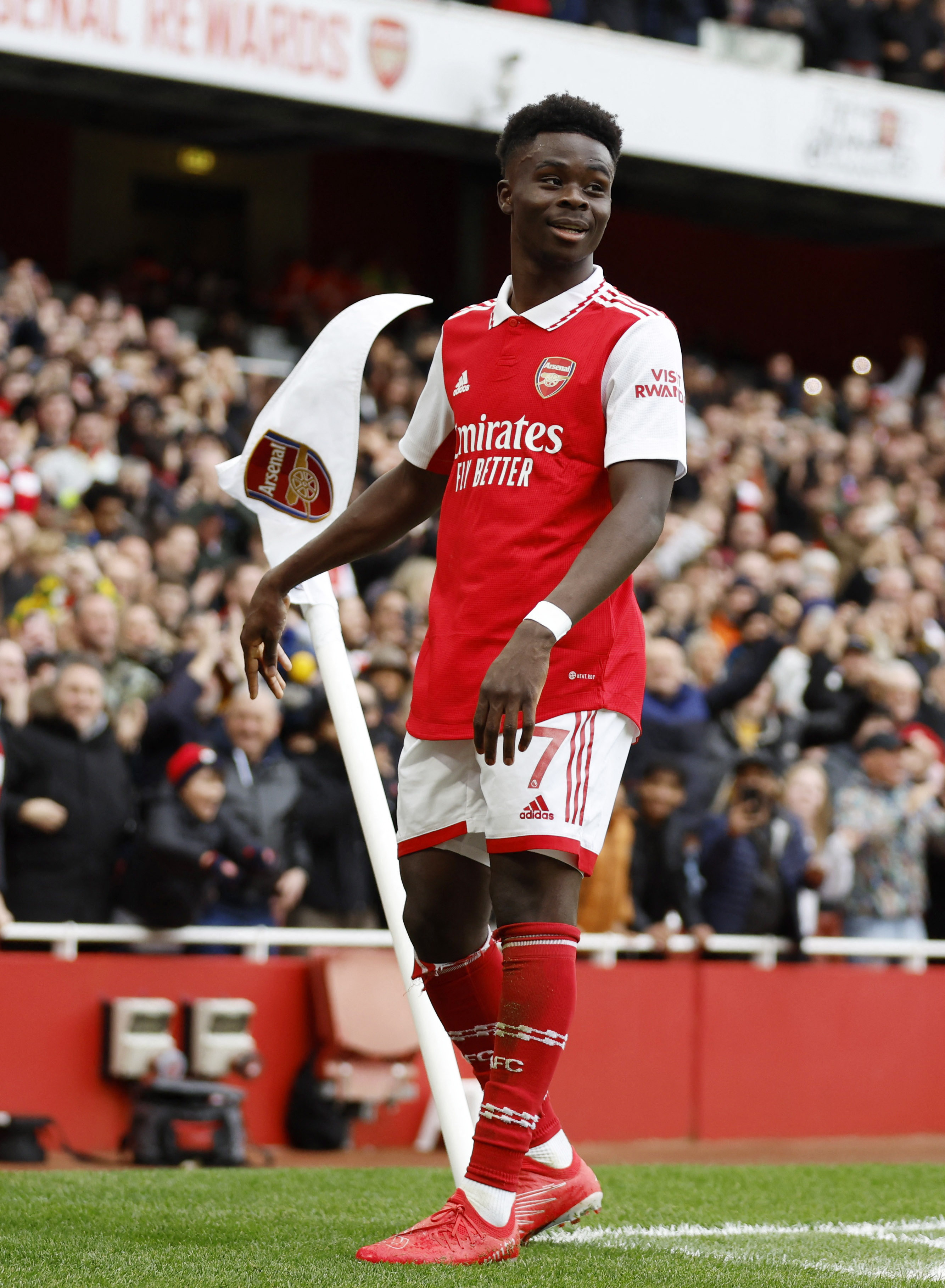 Arsenal vs Crystal Palace result: Bukayo Saka inspires Arsenal to  eight-point lead