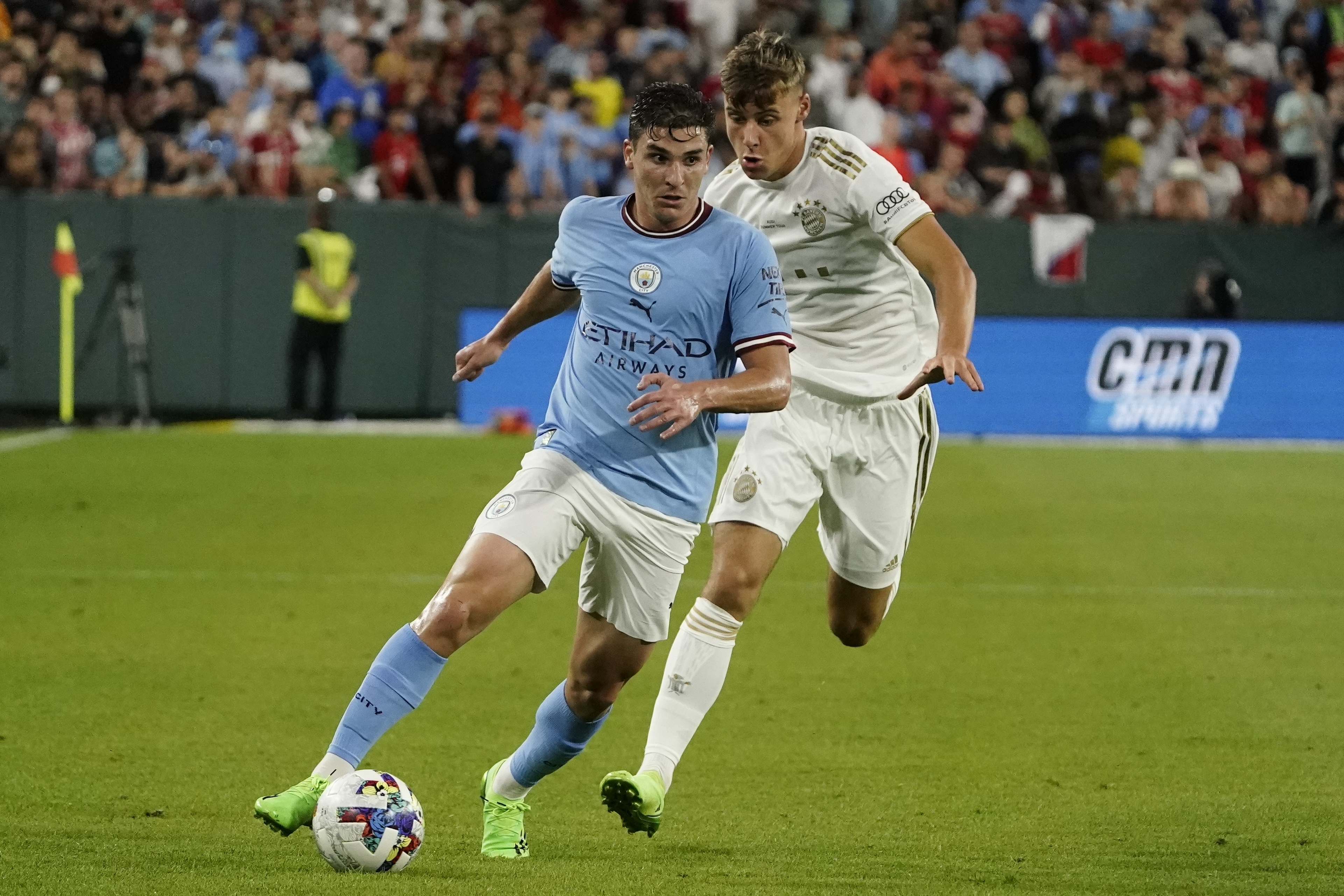 Bayern vs. Manchester City in front of 78,128 fans at Lambeau Field