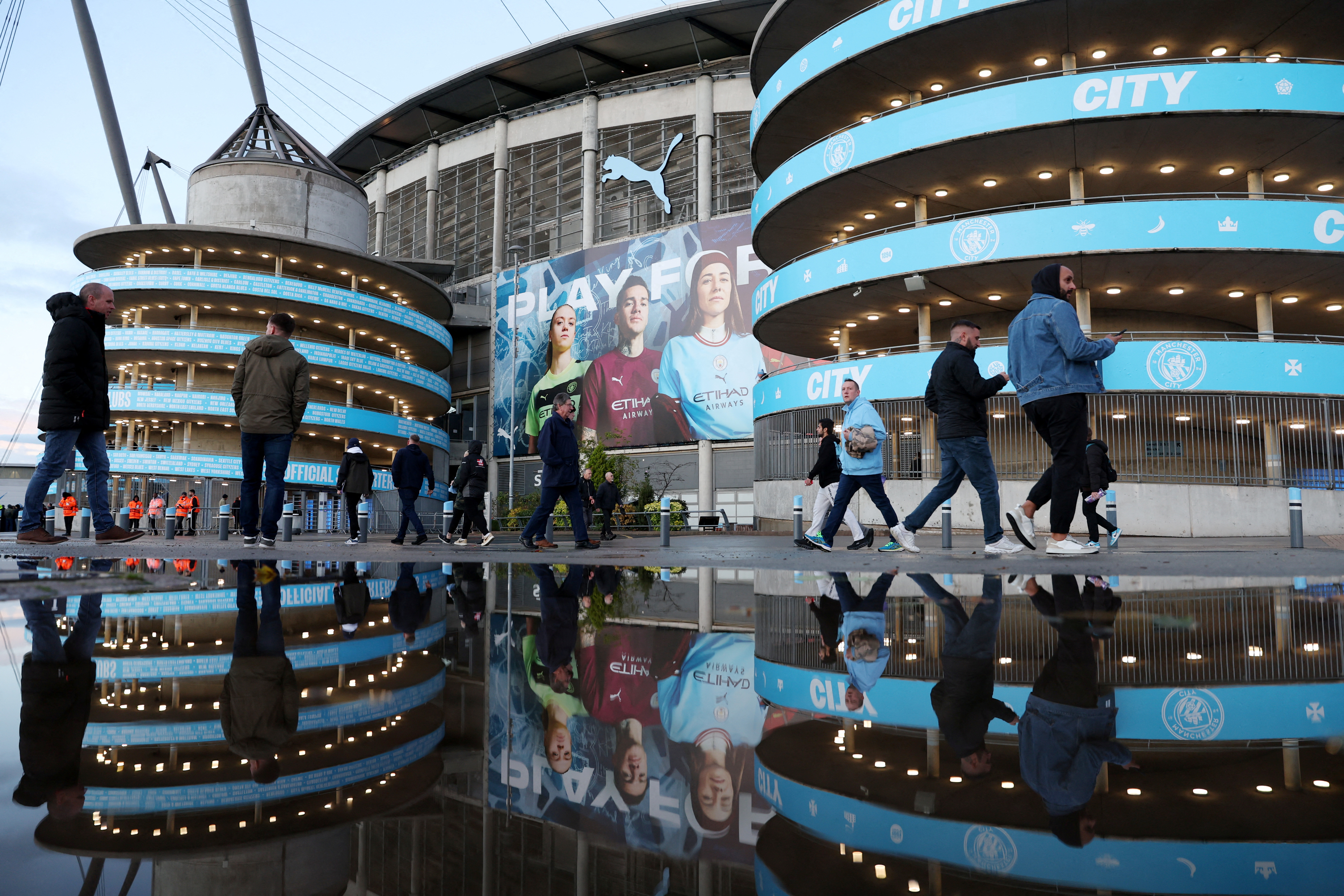 Man City's Etihad Stadium to Add a Hotel Designed by Populous - Buildace  Magazine