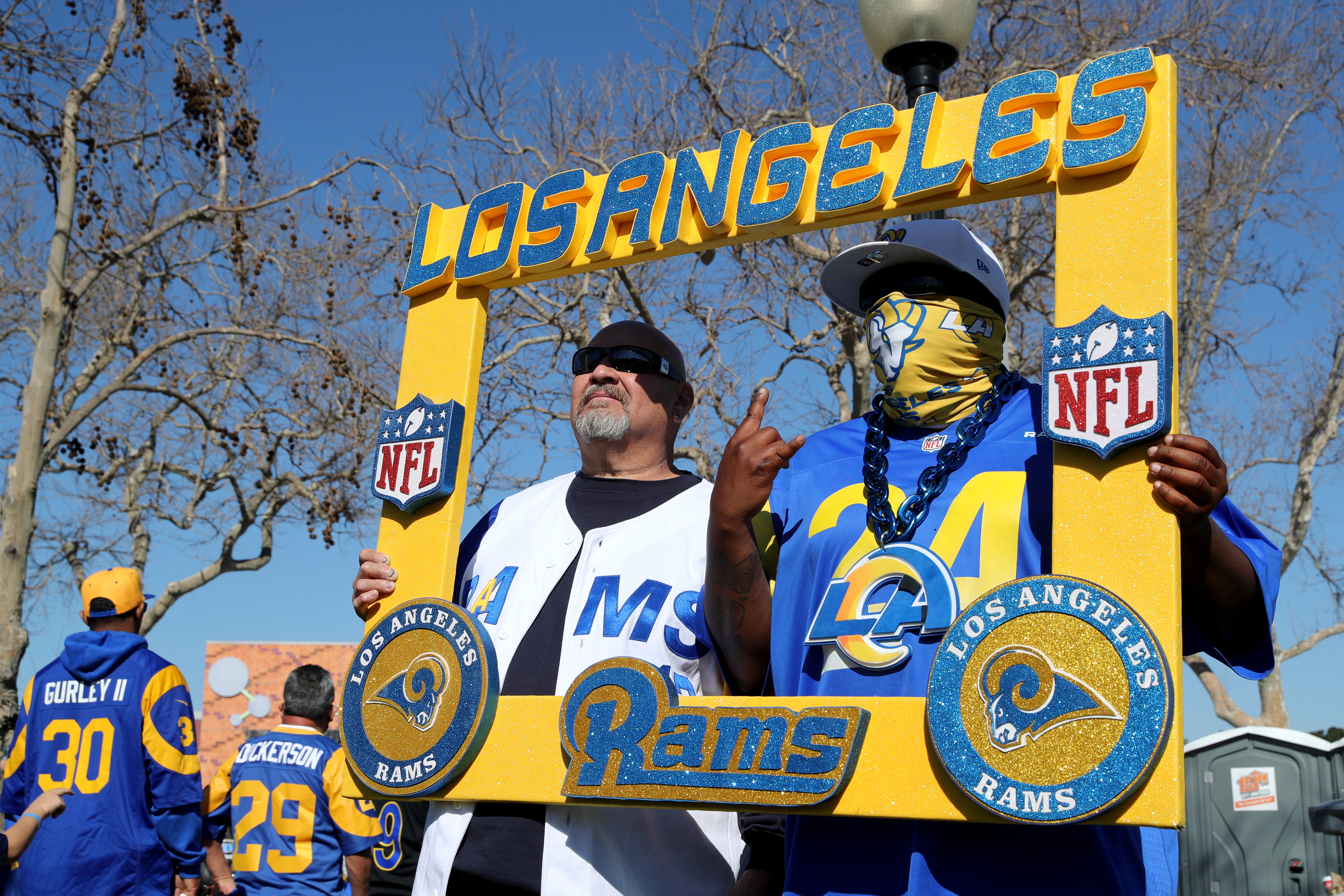 LA RAMS SUPER BOWL XVI VICTORY PARADE, LA — Average Socialite