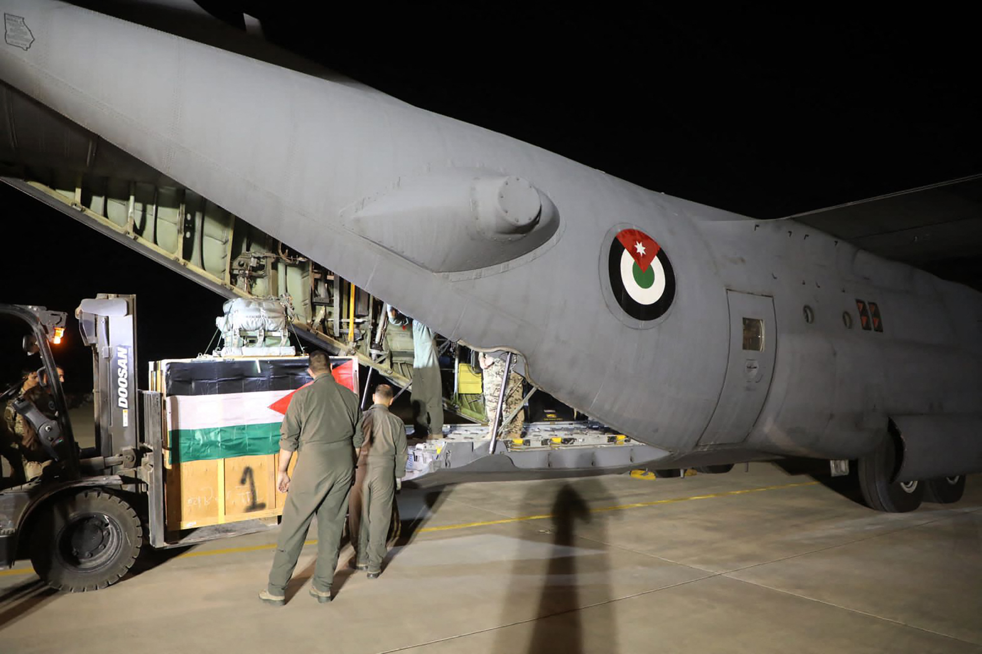 Jordan s GPS guided aid drop to Gaza Is an air bridge possible